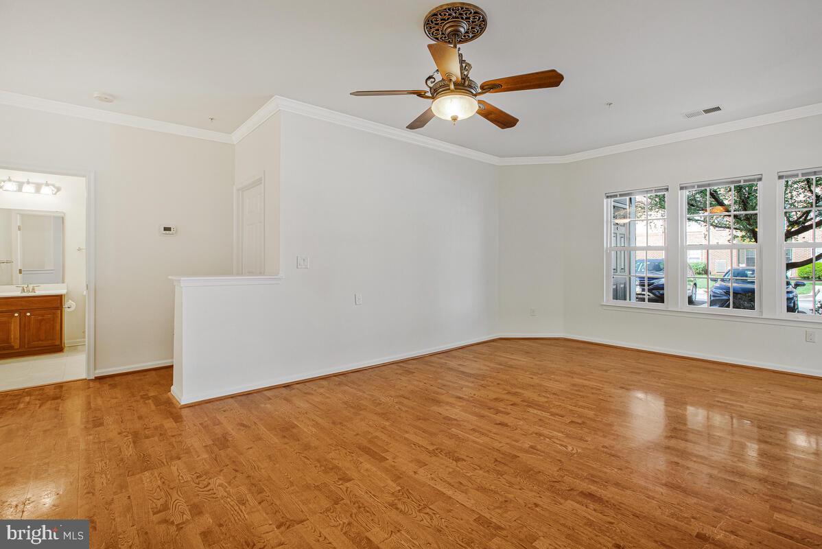 HEARTHSTONE AT VILLAGE CREST CONDOMINIUMS - Residential