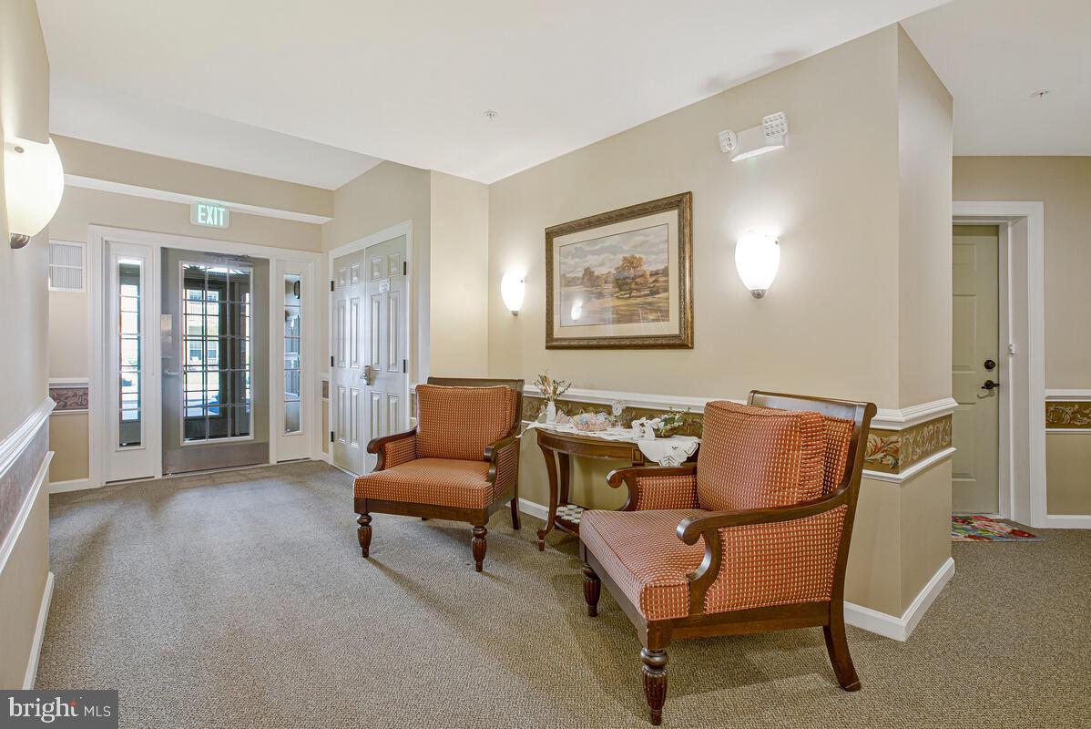HEARTHSTONE AT VILLAGE CREST CONDOMINIUMS - Residential