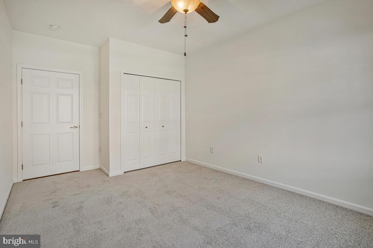 HEARTHSTONE AT VILLAGE CREST CONDOMINIUMS - Residential