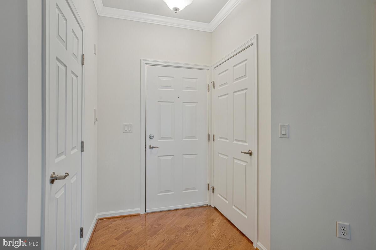 HEARTHSTONE AT VILLAGE CREST CONDOMINIUMS - Residential