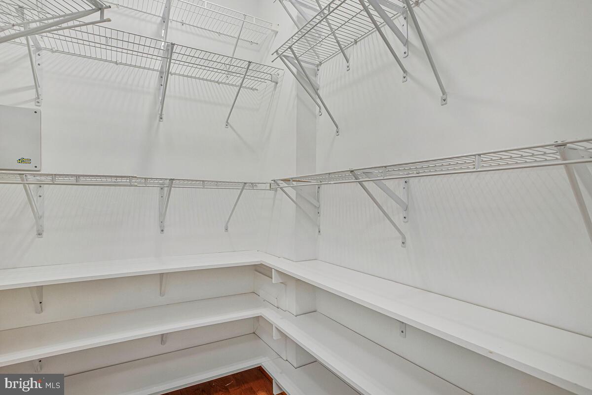 HEARTHSTONE AT VILLAGE CREST CONDOMINIUMS - Residential