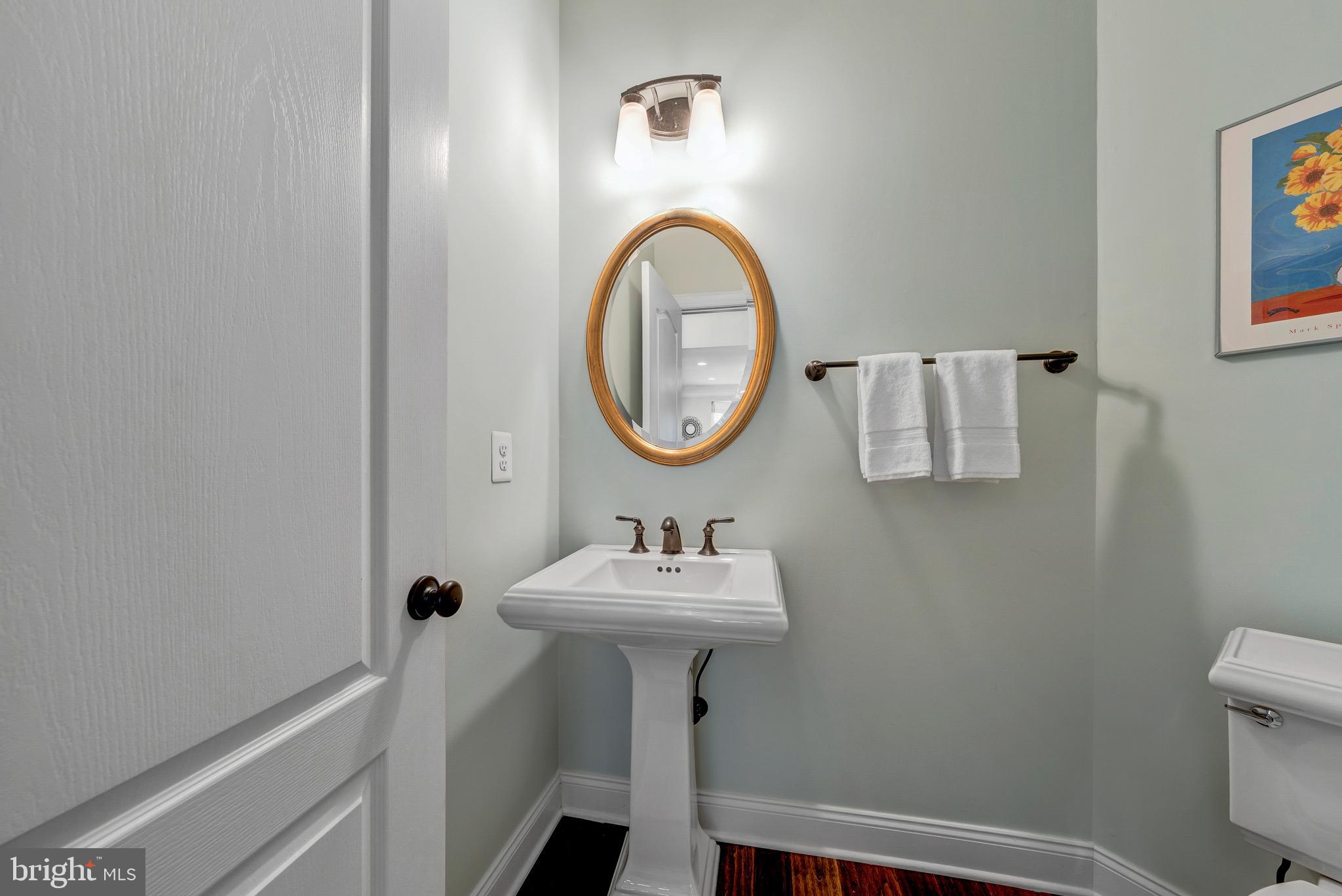 LENAH MILL - THE EXECUTIVES - Residential