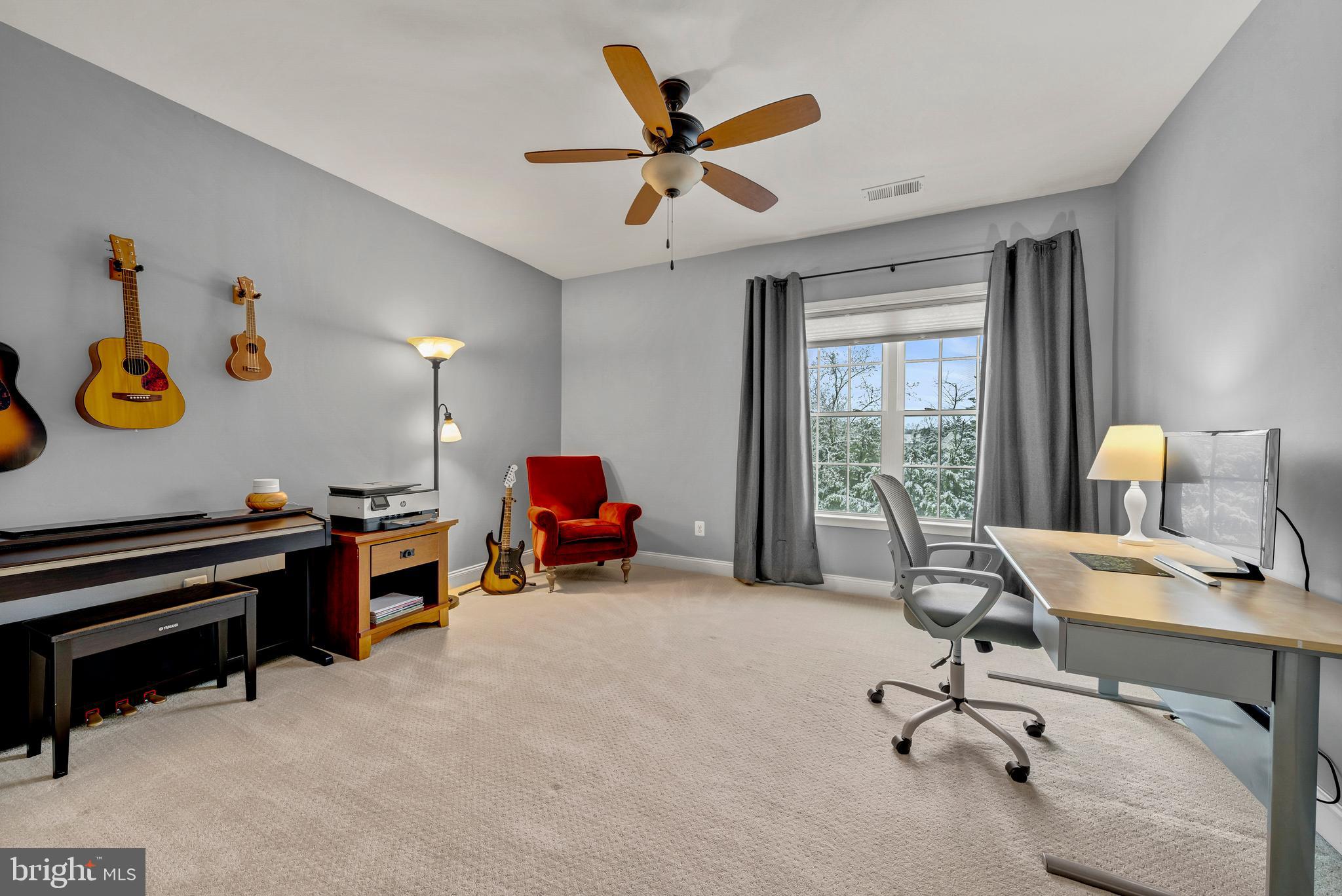 LENAH MILL - THE EXECUTIVES - Residential