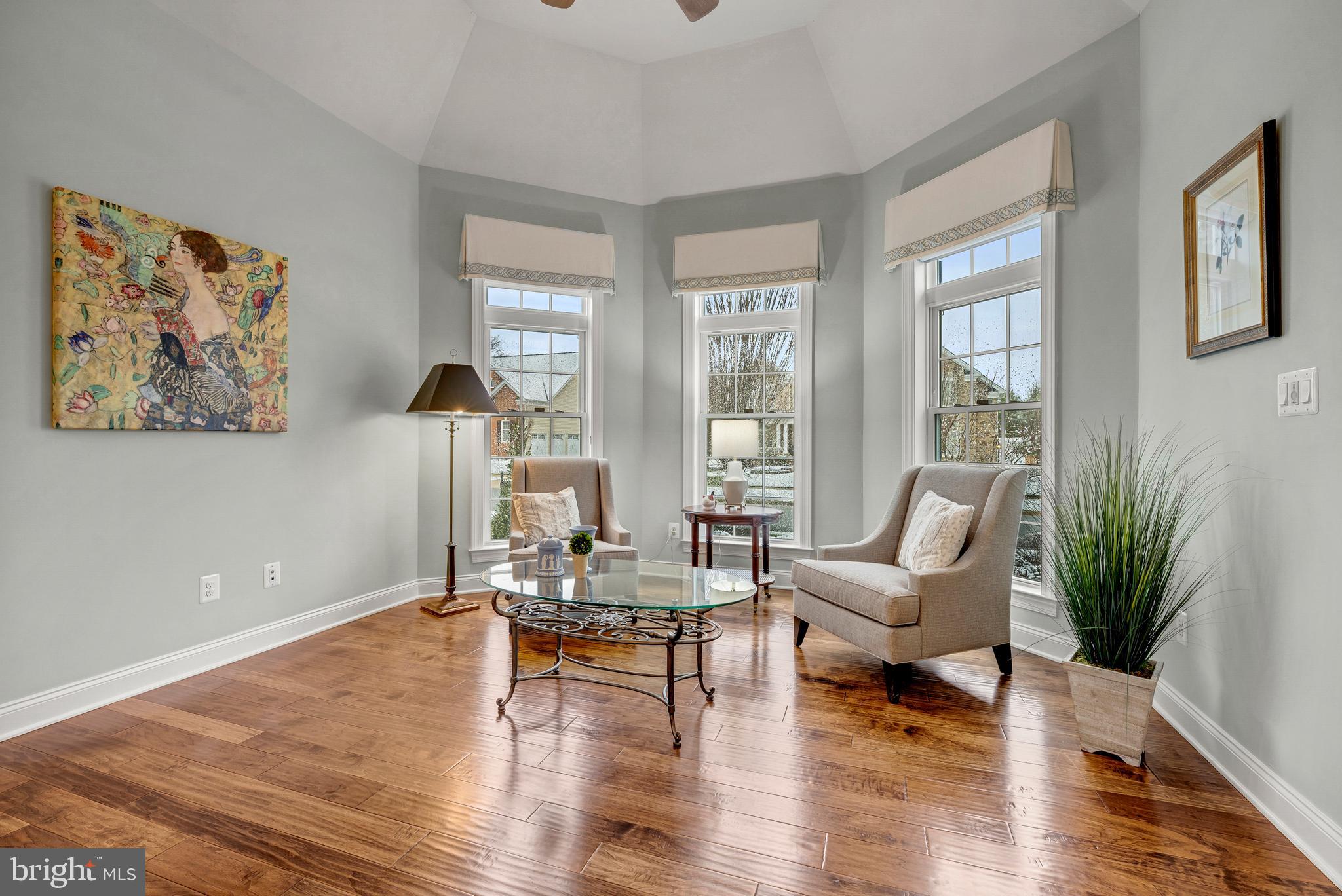 LENAH MILL - THE EXECUTIVES - Residential