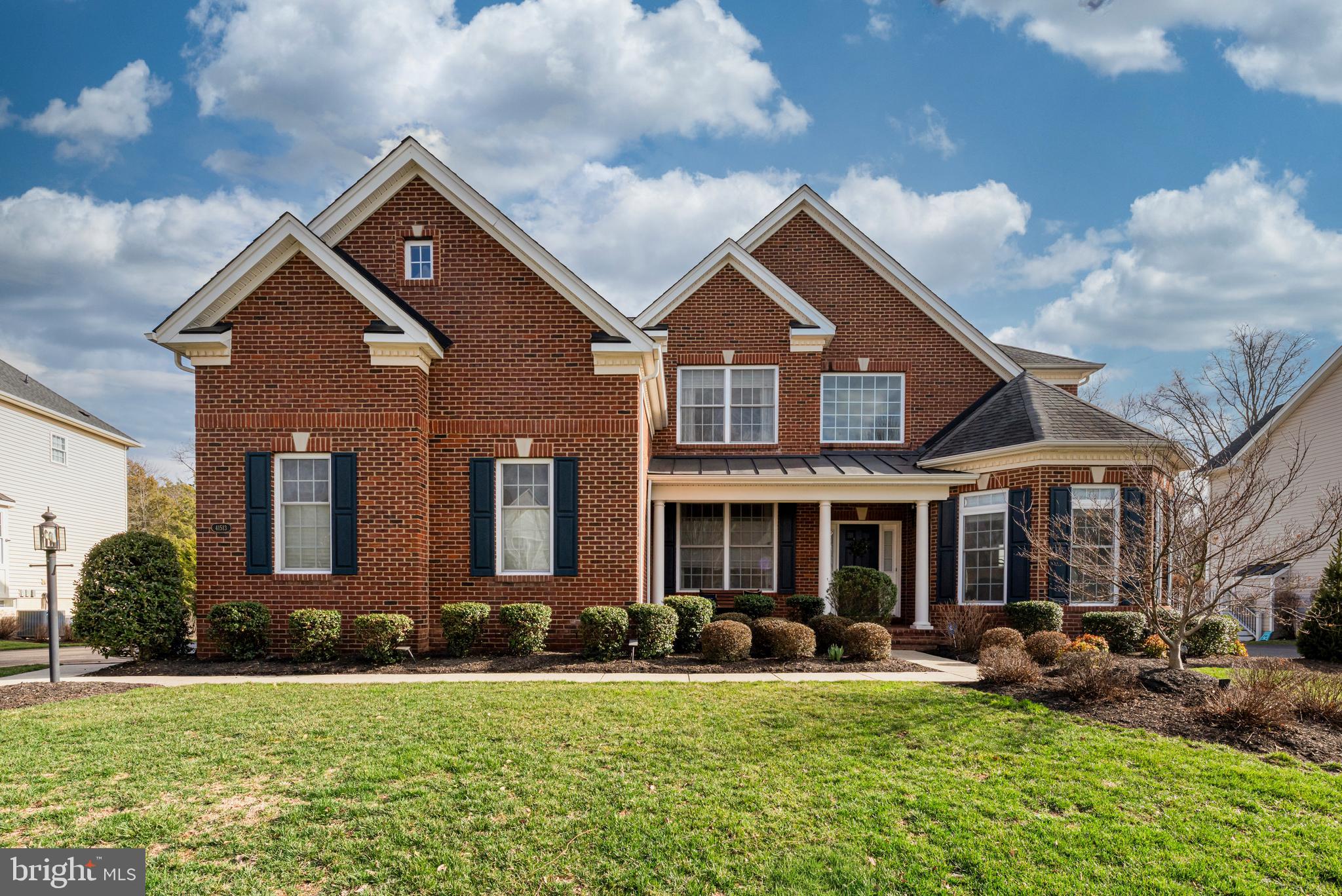 LENAH MILL - THE EXECUTIVES - Residential