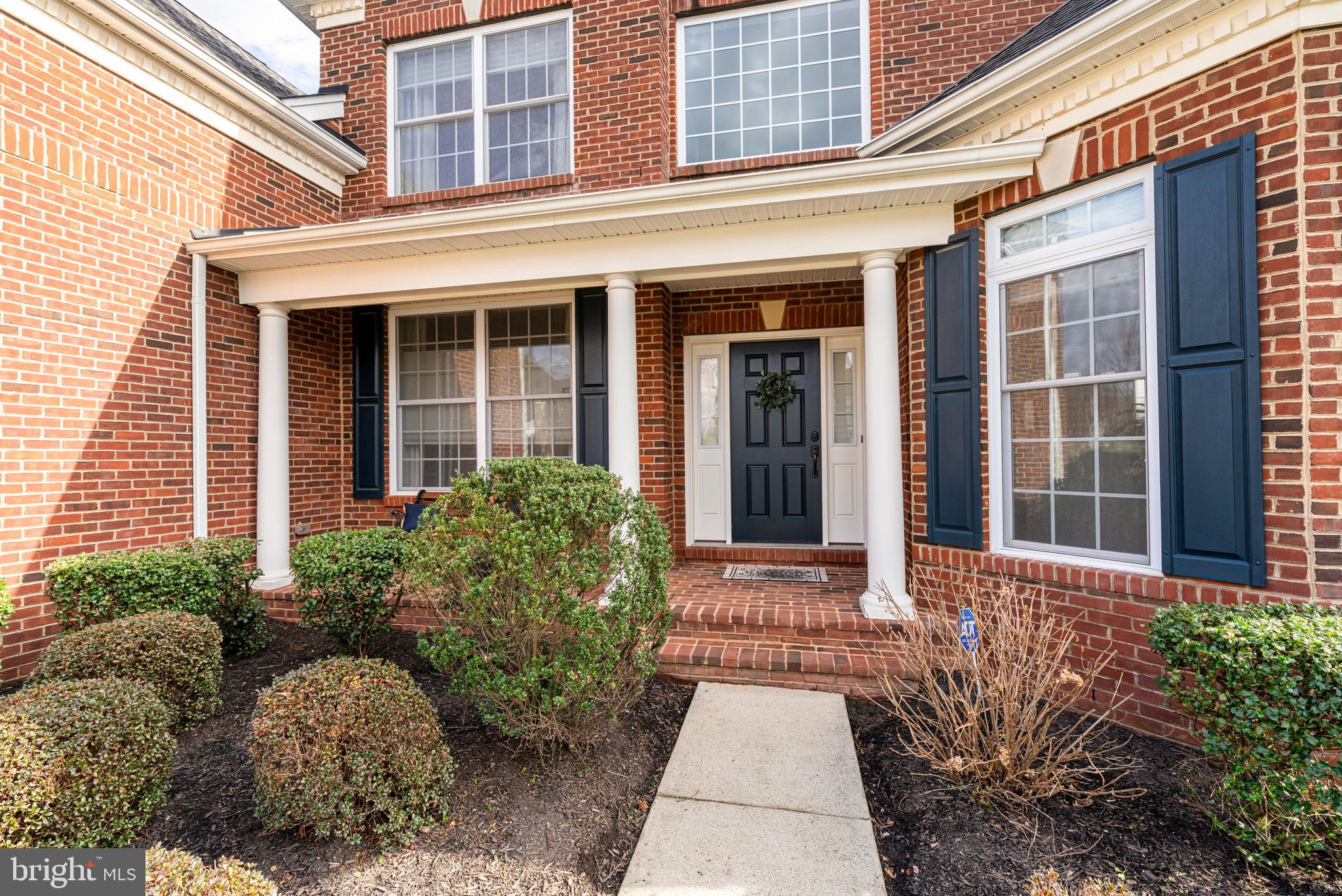 LENAH MILL - THE EXECUTIVES - Residential