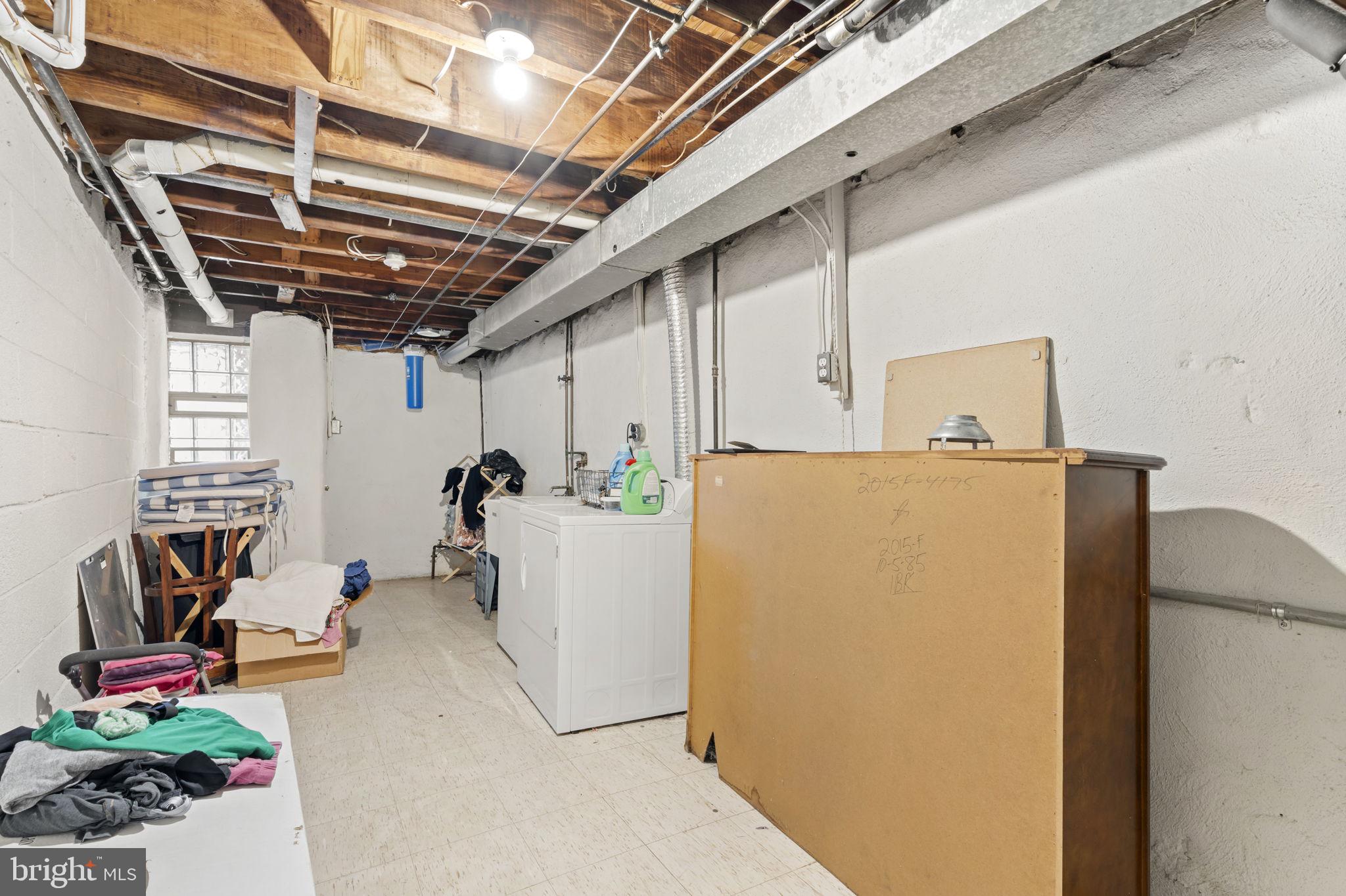 CHATHAM PARK - Residential Lease