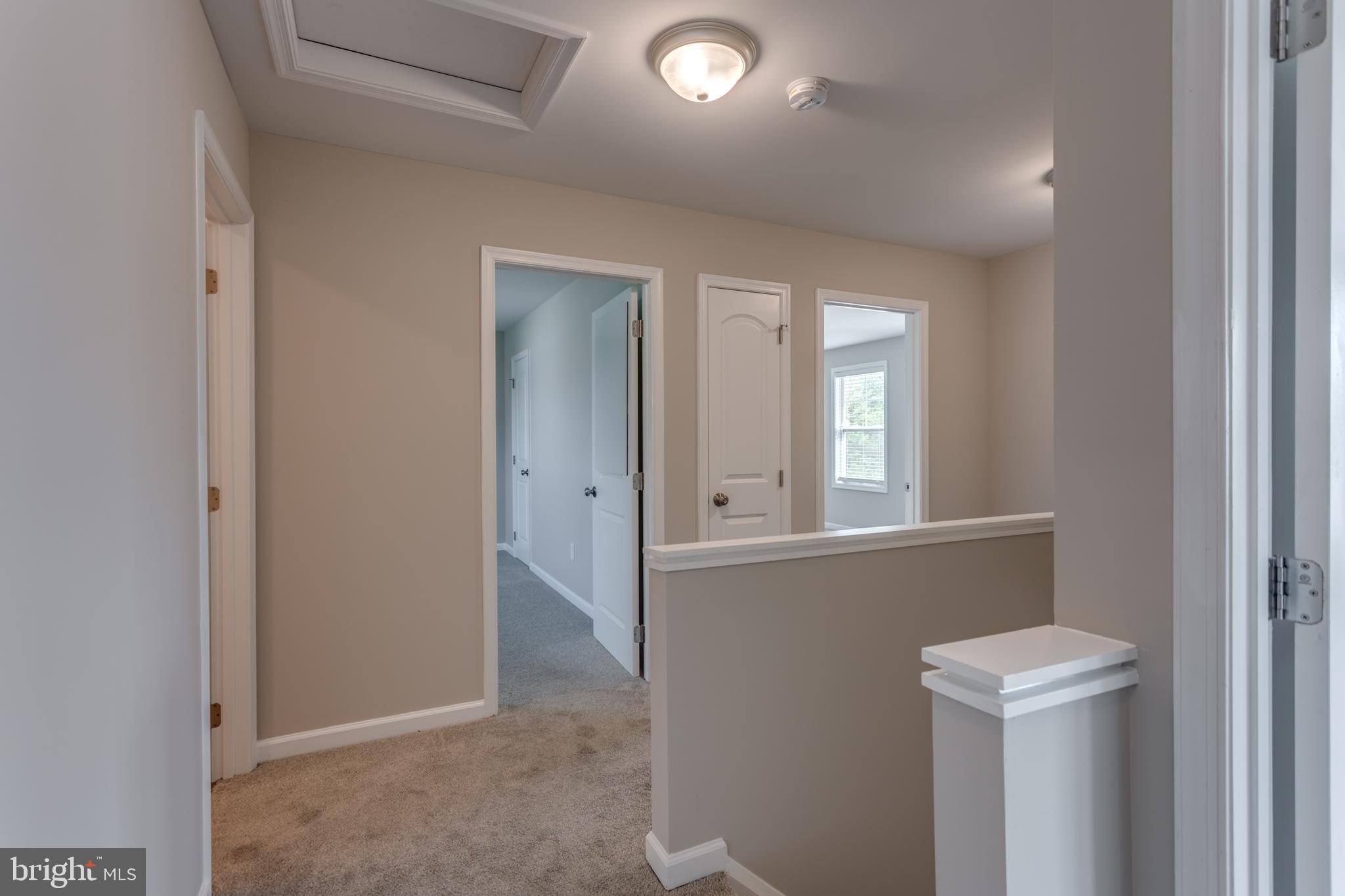 CRESTFIELD - Residential