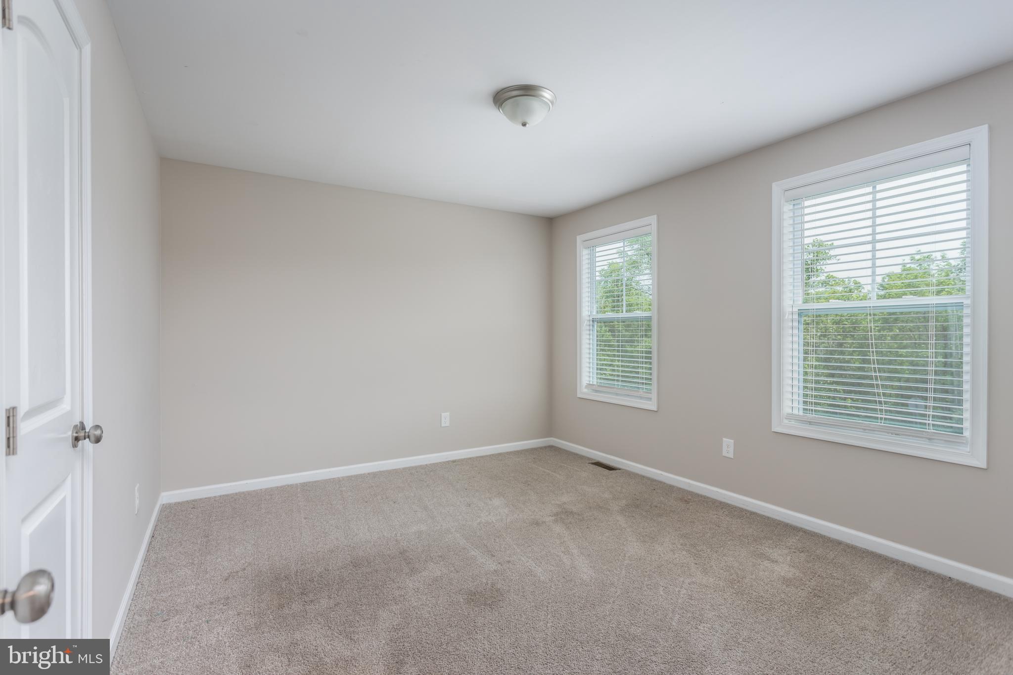 CRESTFIELD - Residential