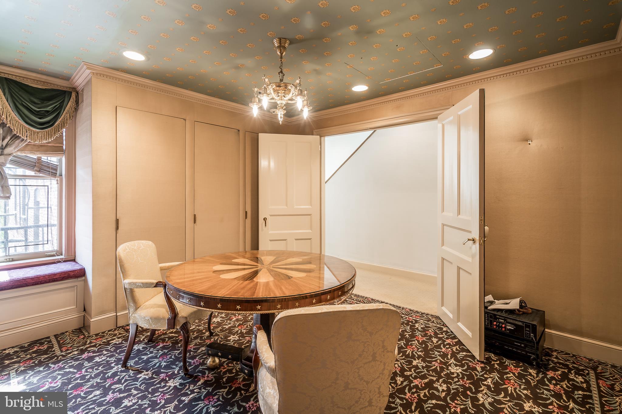 RITTENHOUSE SQUARE - Residential