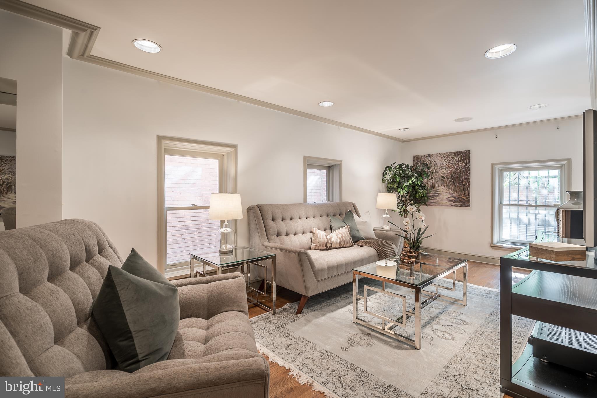 RITTENHOUSE SQUARE - Residential