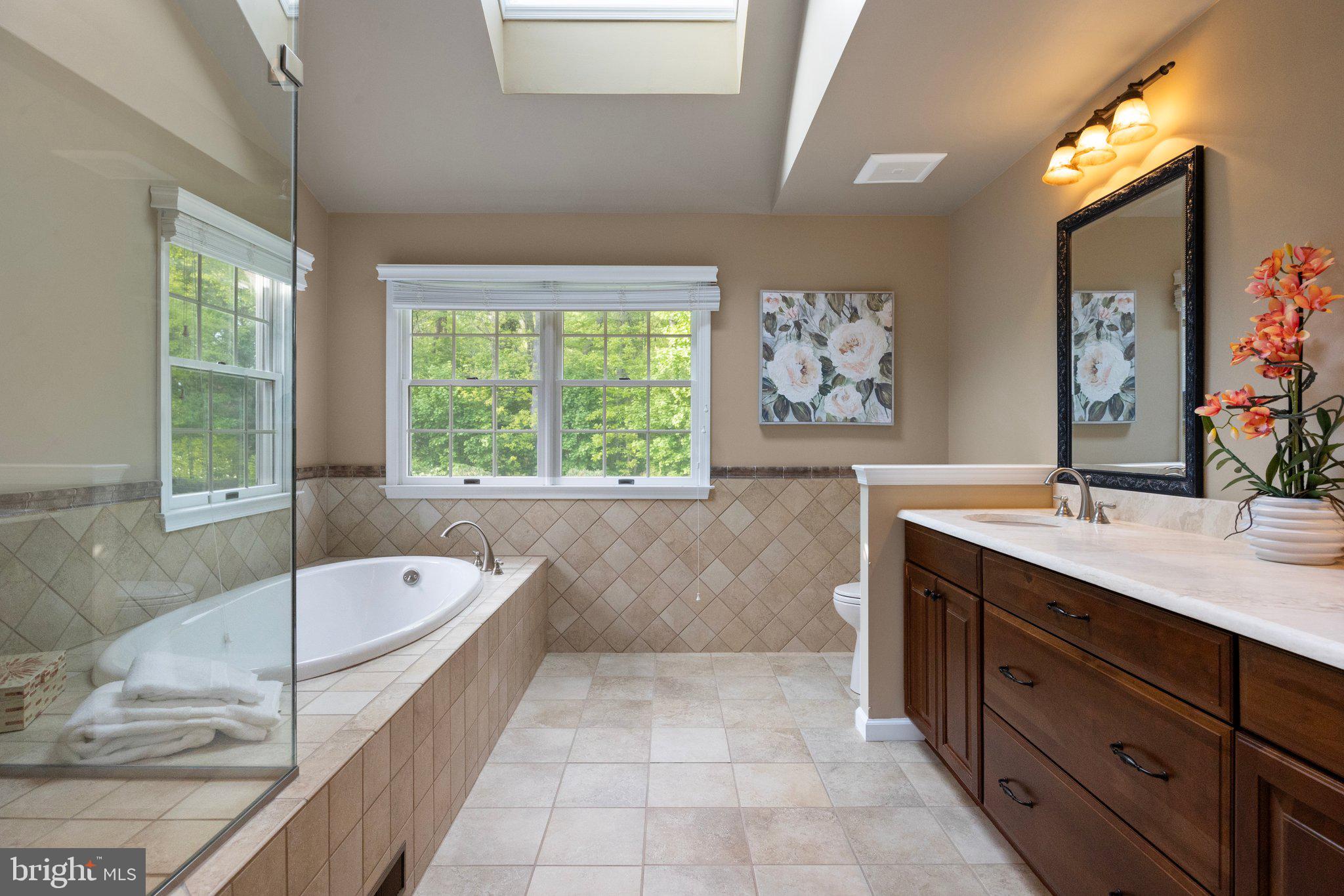 BUCKINGHAM CHASE - Residential