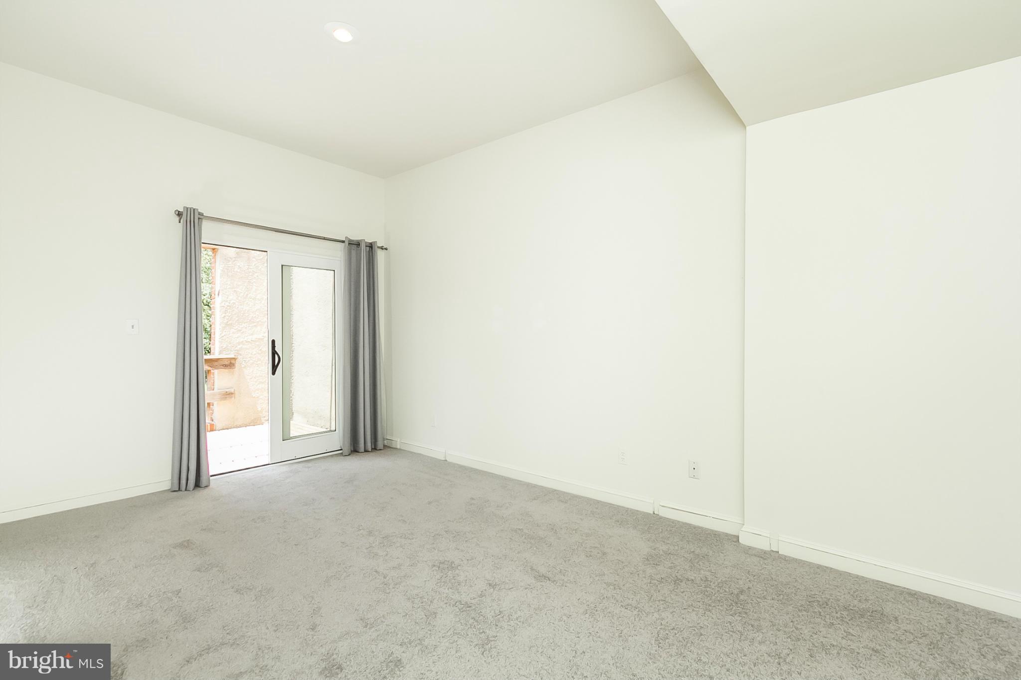 OTTERBEIN - Residential Lease