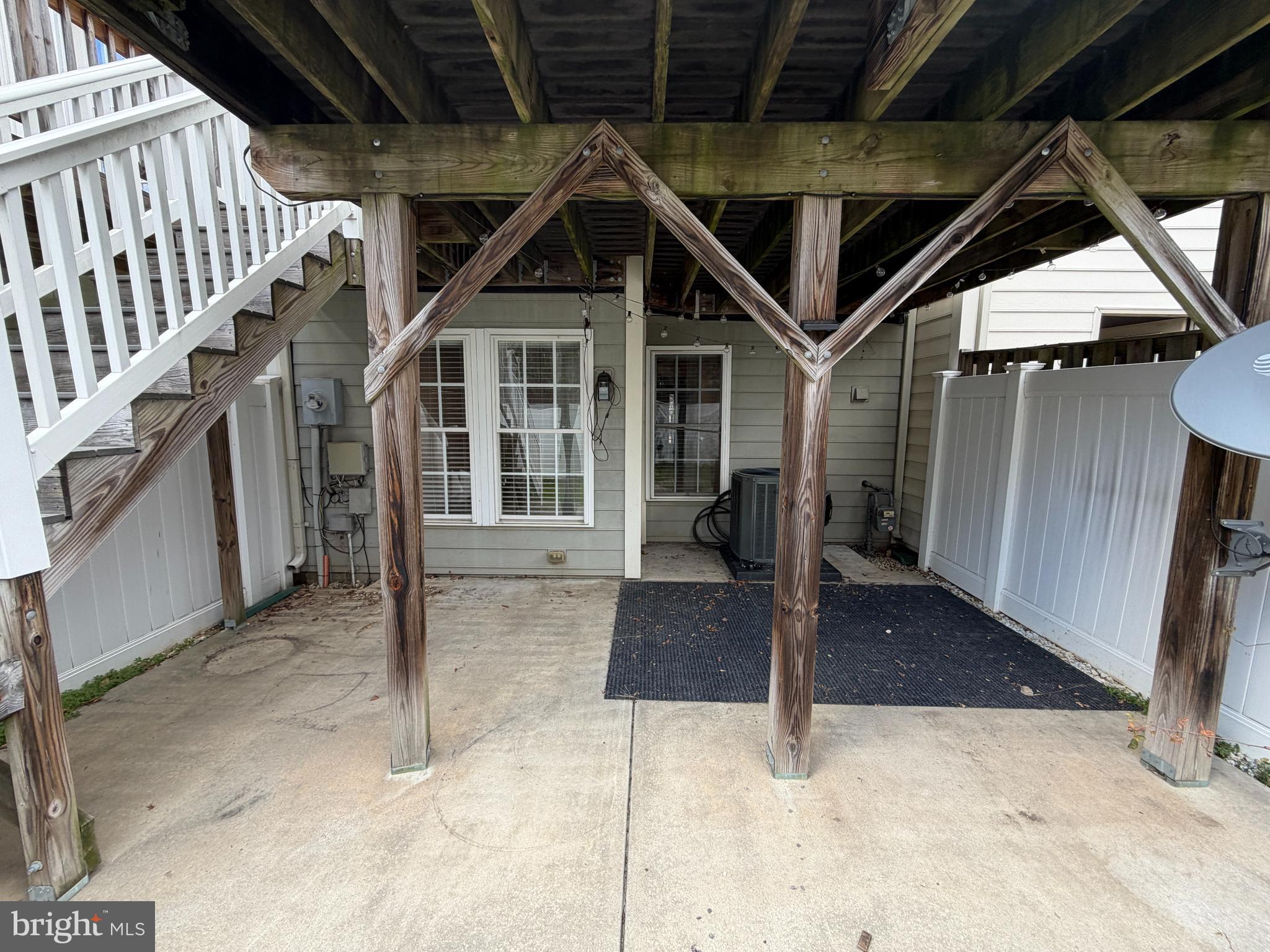 1018 HOTCHKISS PLACE