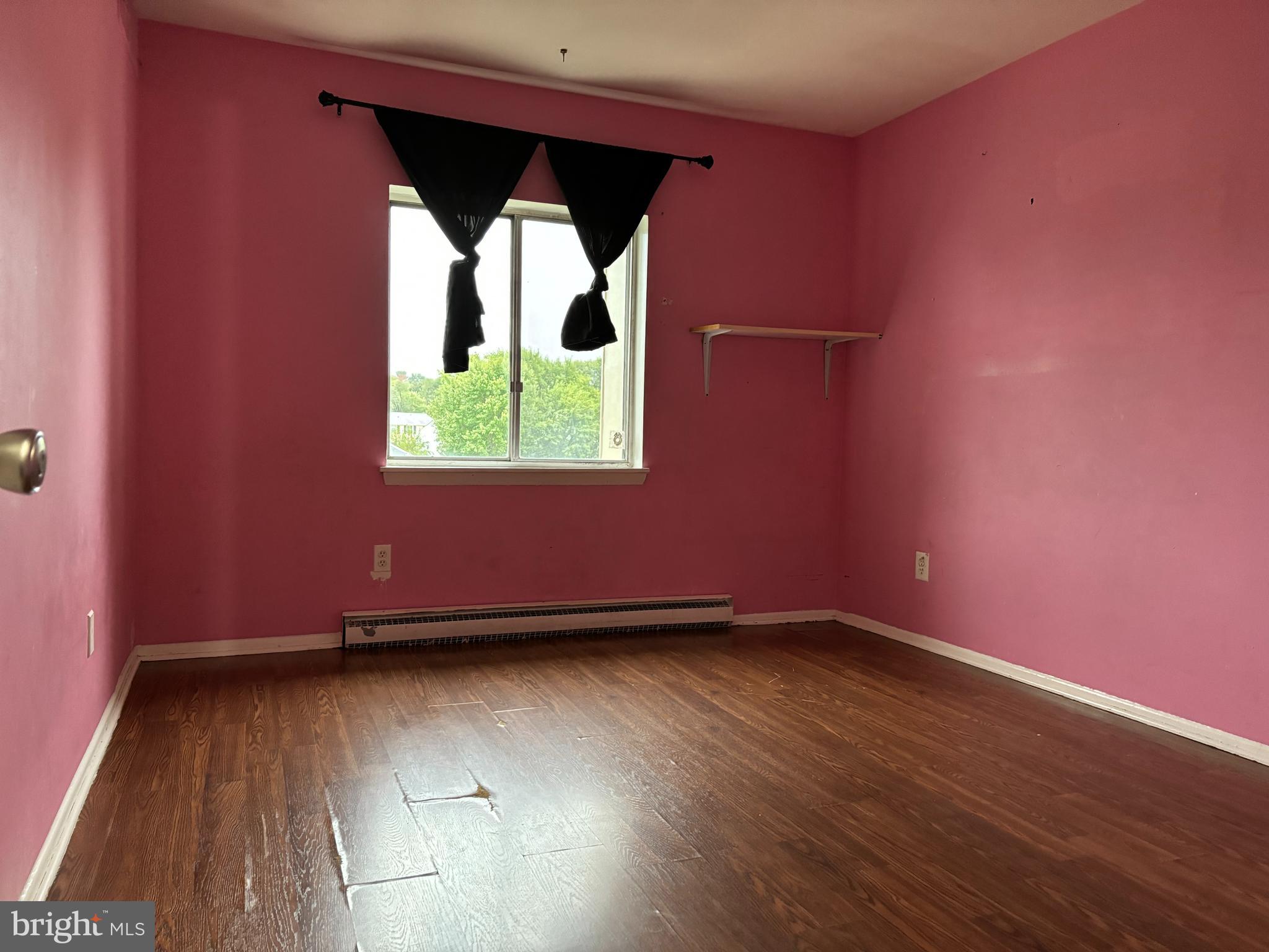 PEMBROOKE - Residential