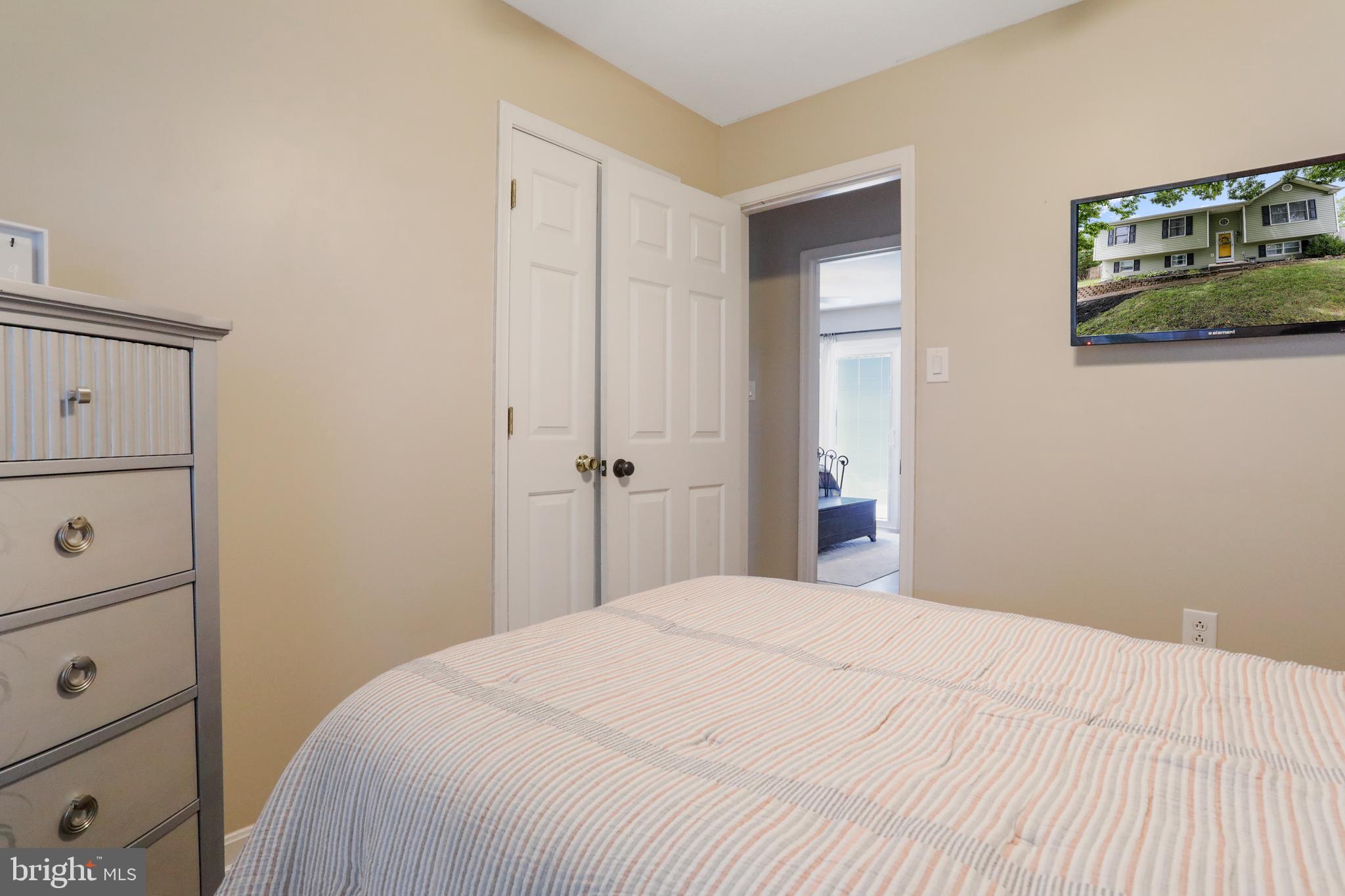 THE MEADOWS AT STRASBURG - Residential