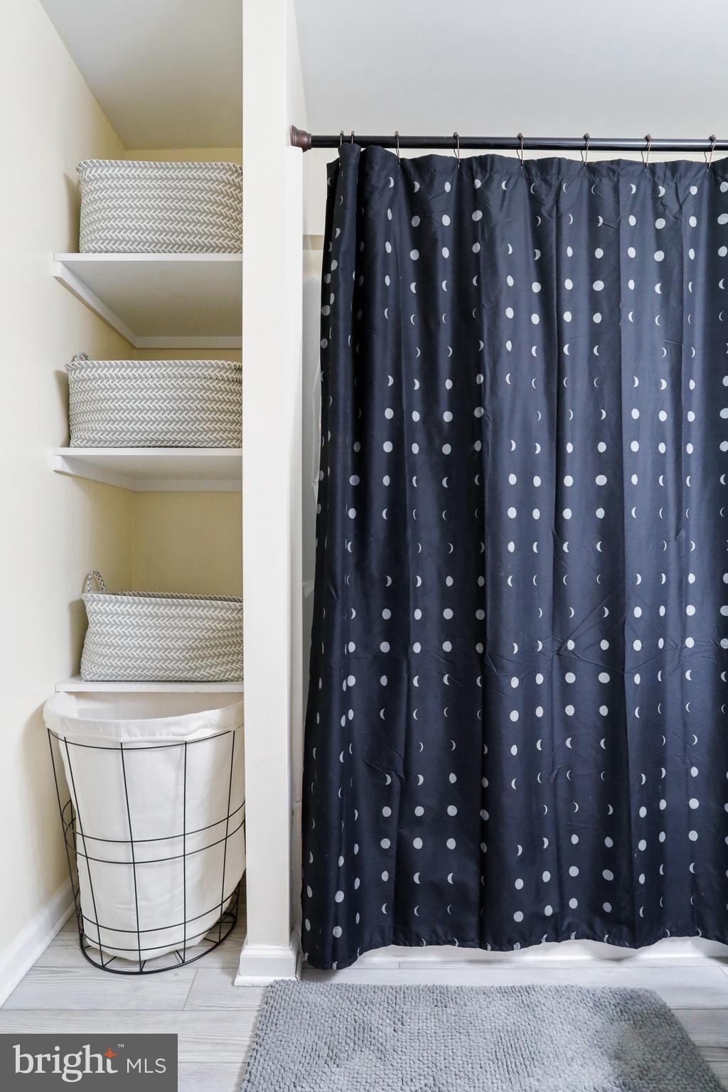 THE MEADOWS AT STRASBURG - Residential