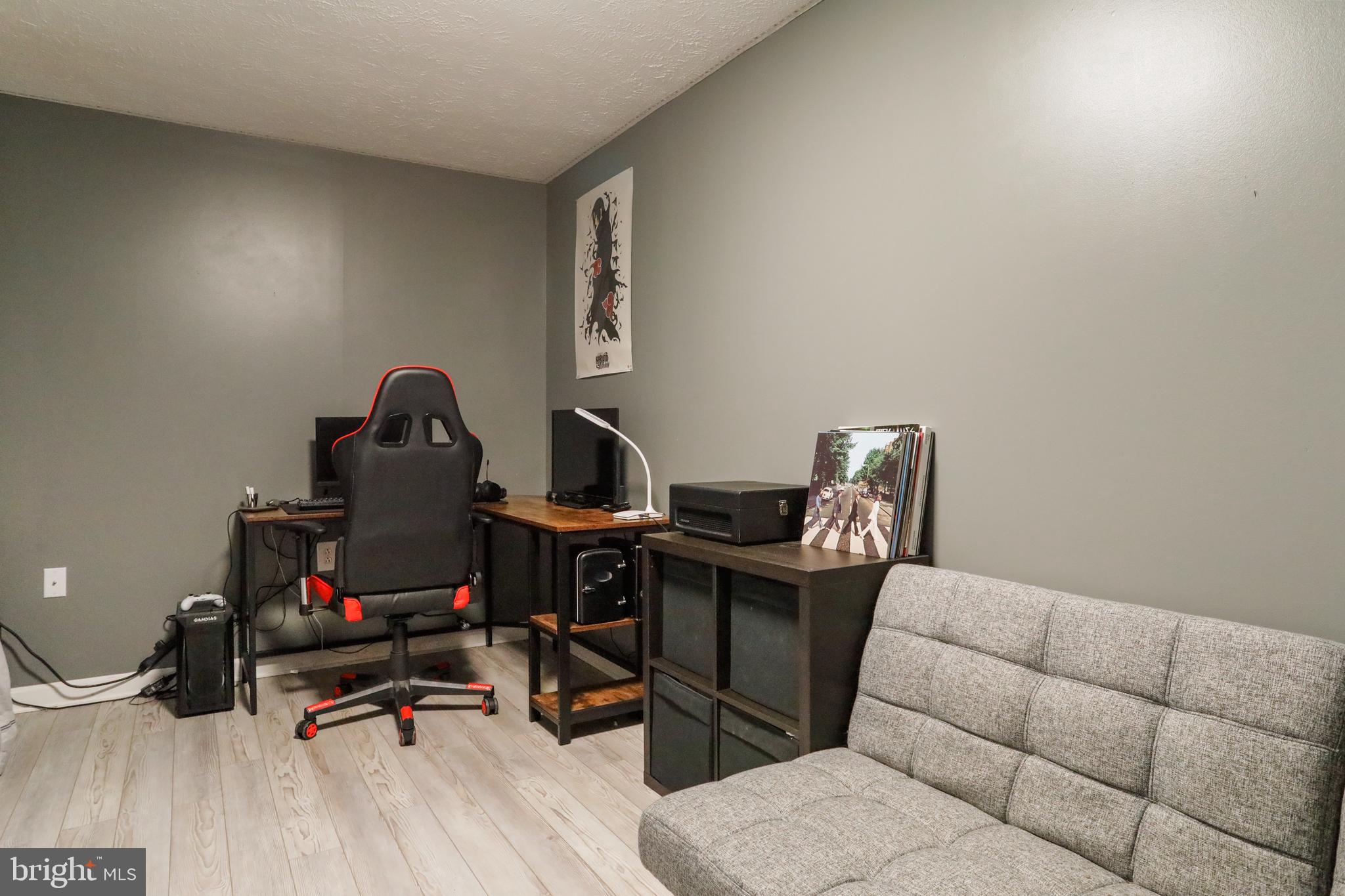 THE MEADOWS AT STRASBURG - Residential