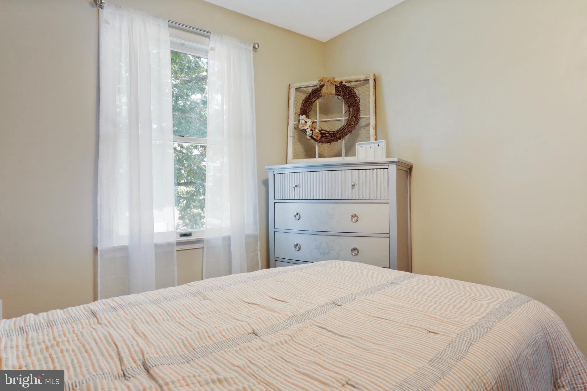 THE MEADOWS AT STRASBURG - Residential