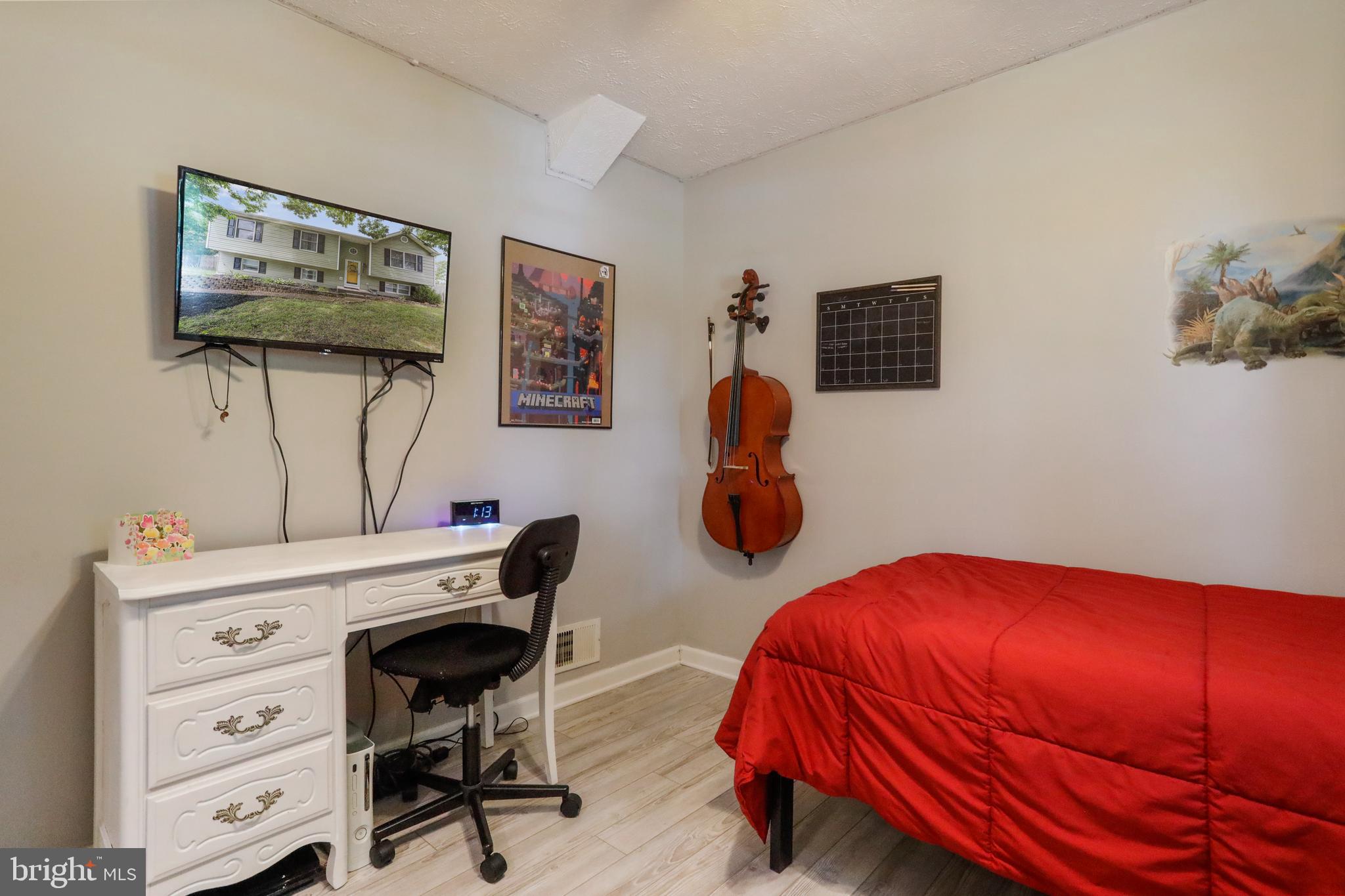 THE MEADOWS AT STRASBURG - Residential