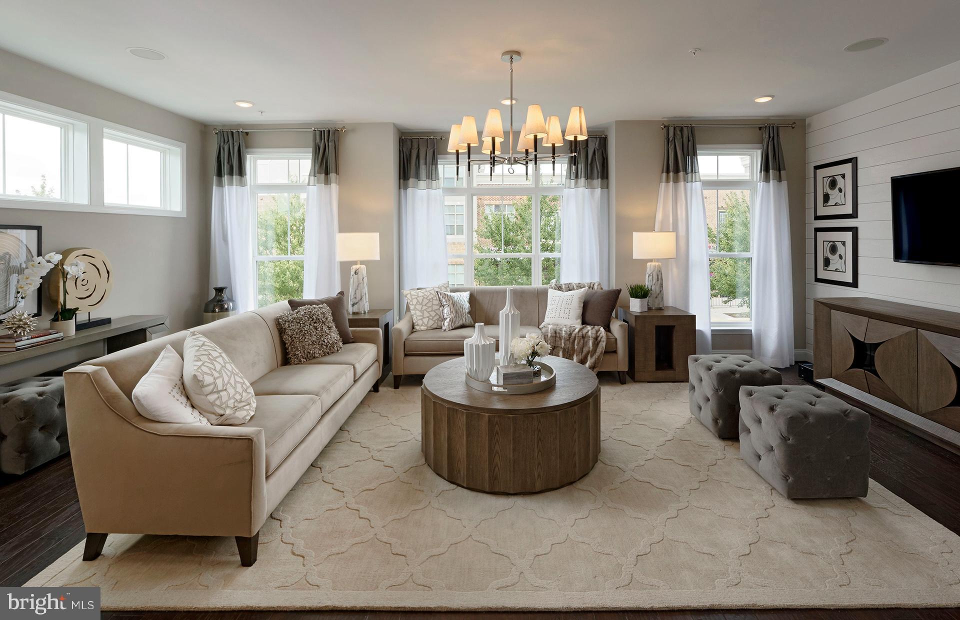 POTOMAC SHORES - Residential