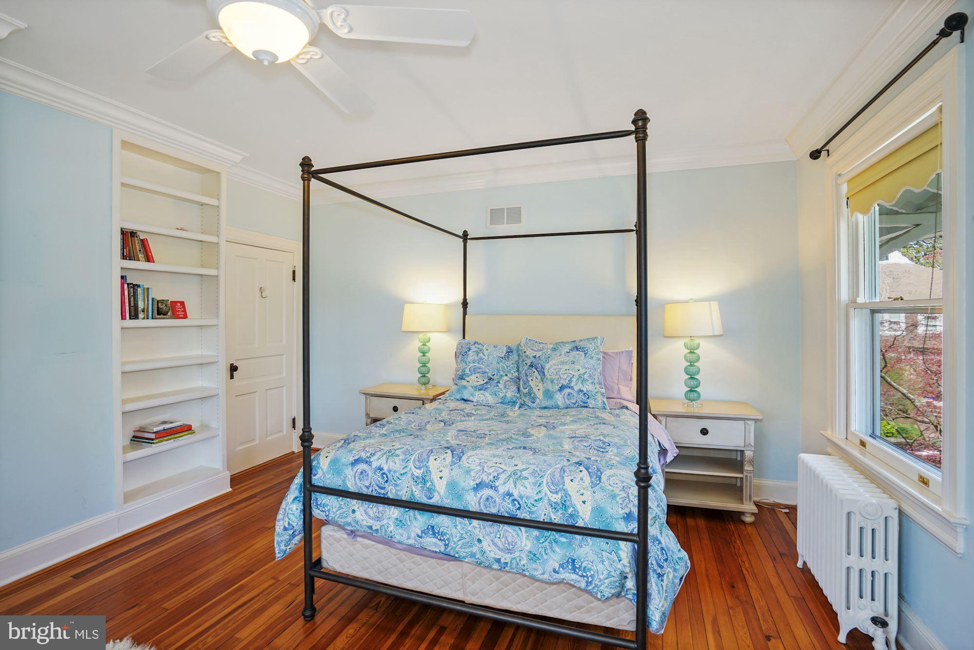 CLEVELAND PARK - Residential