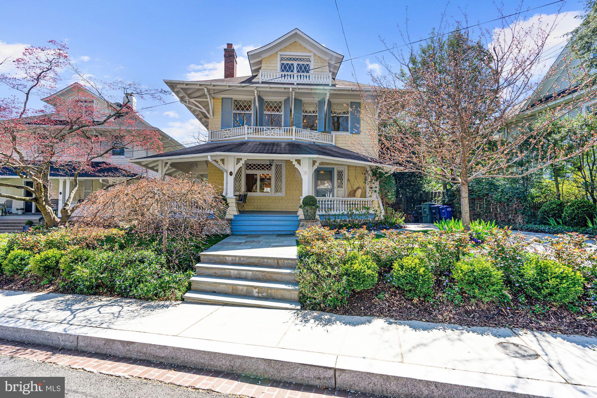 CLEVELAND PARK - Residential