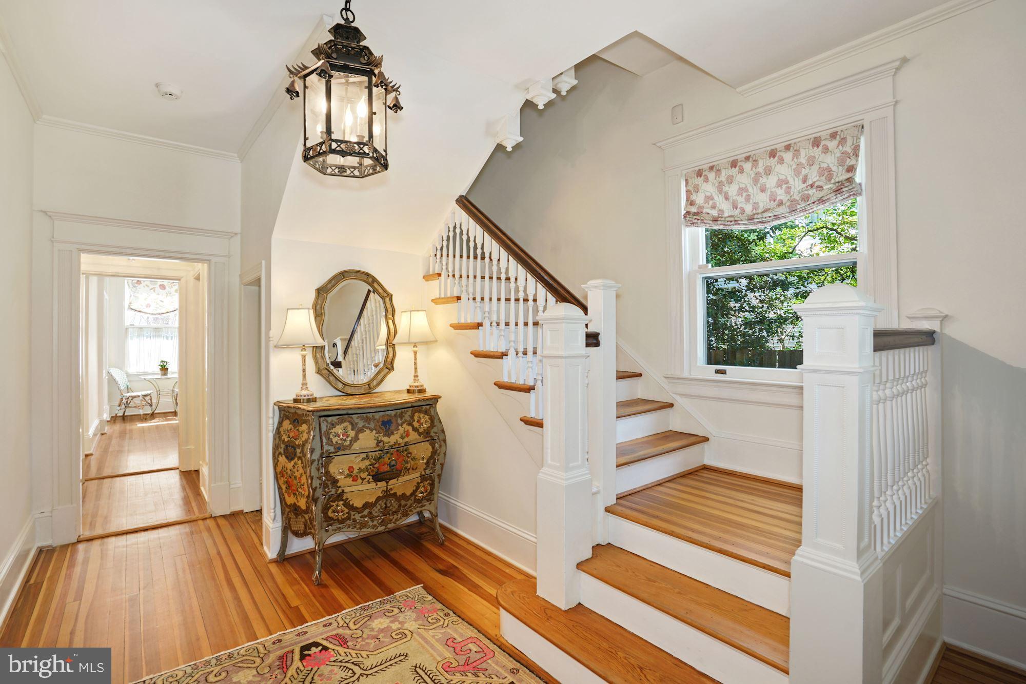 CLEVELAND PARK - Residential