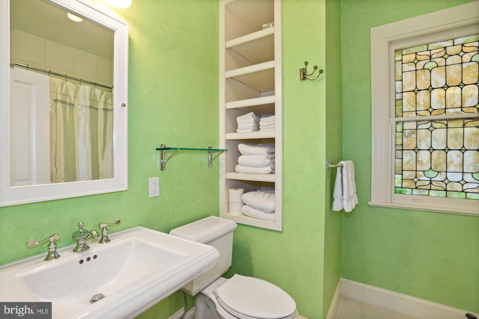 CLEVELAND PARK - Residential