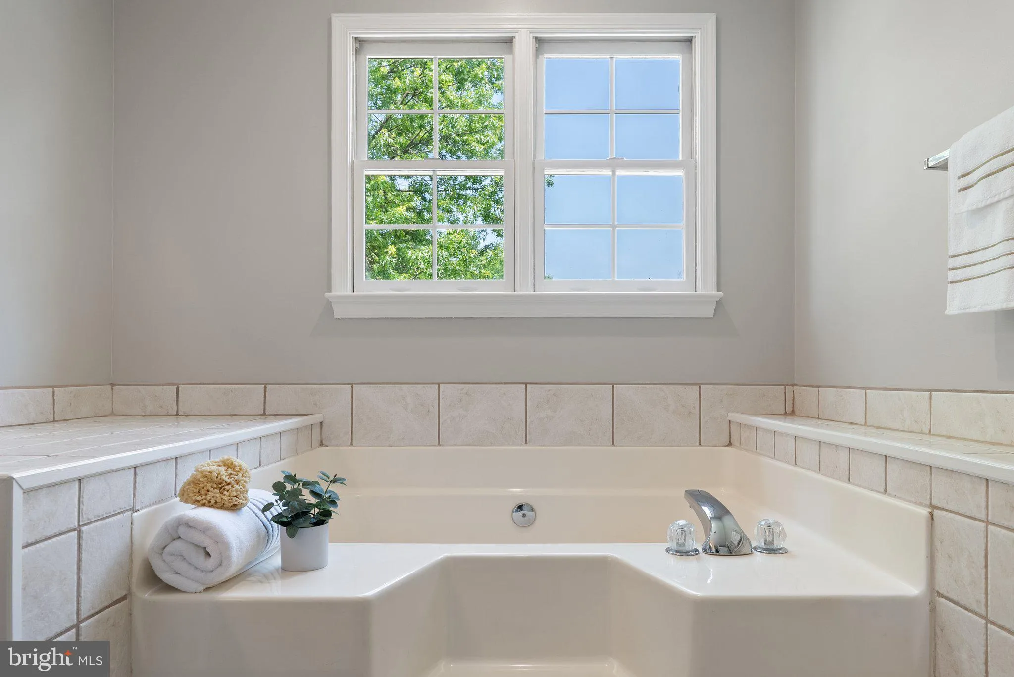 Ashburn, Virginia 20147, United States, 4 Bedrooms Bedrooms, ,4 BathroomsBathrooms,Residential,Active,147259