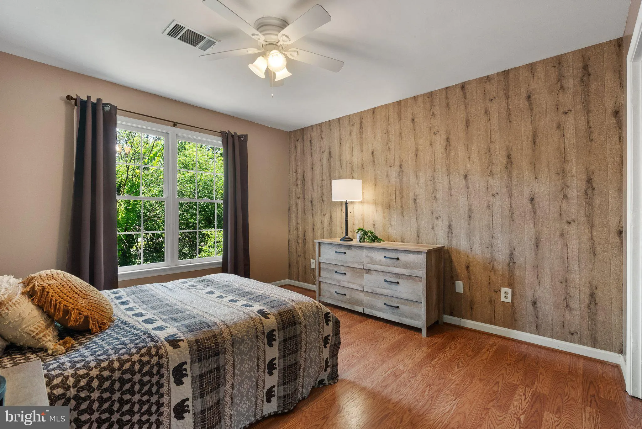 Ashburn, Virginia 20147, United States, 4 Bedrooms Bedrooms, ,4 BathroomsBathrooms,Residential,Active,147259