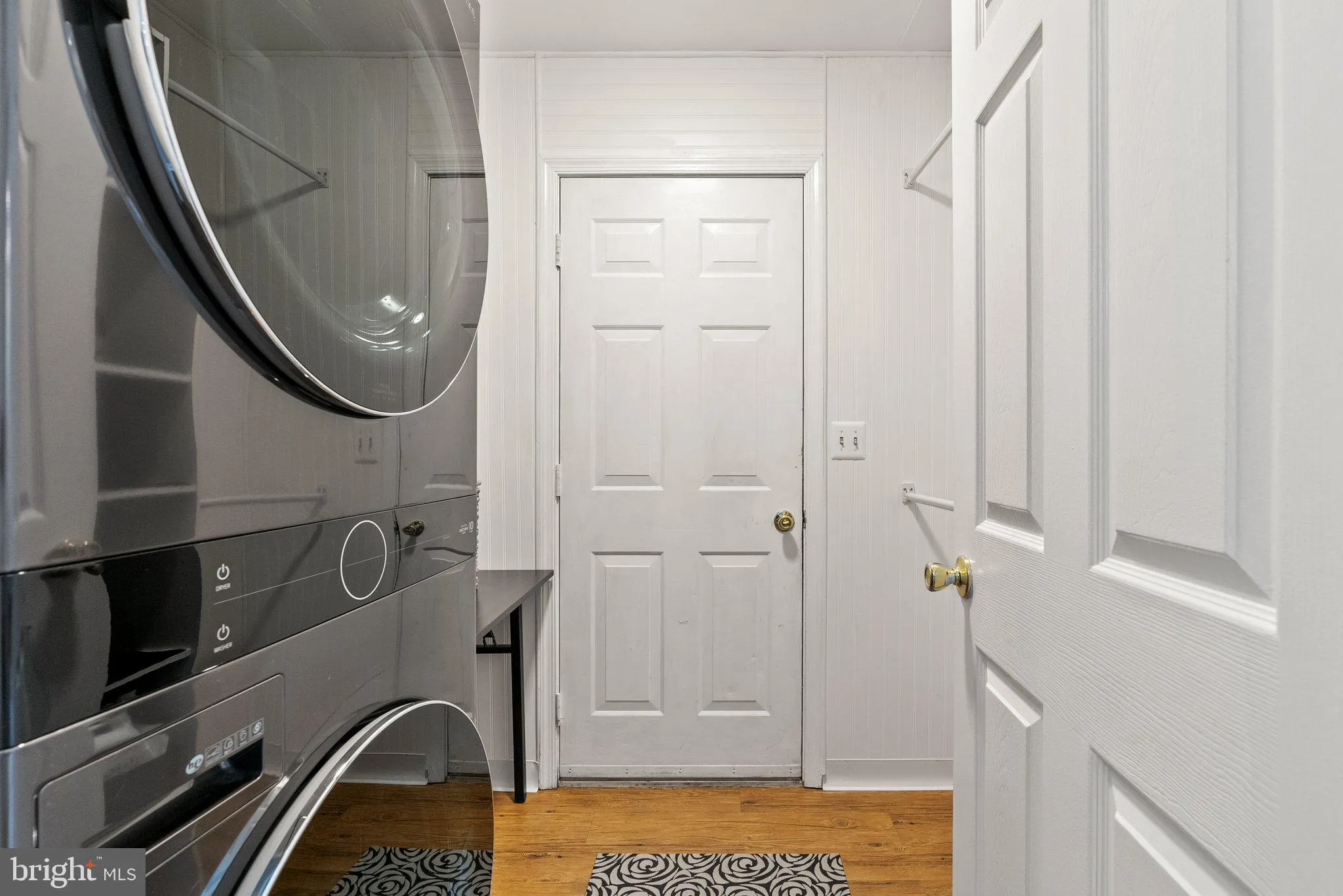 Ashburn, Virginia 20147, United States, 4 Bedrooms Bedrooms, ,4 BathroomsBathrooms,Residential,Active,147259