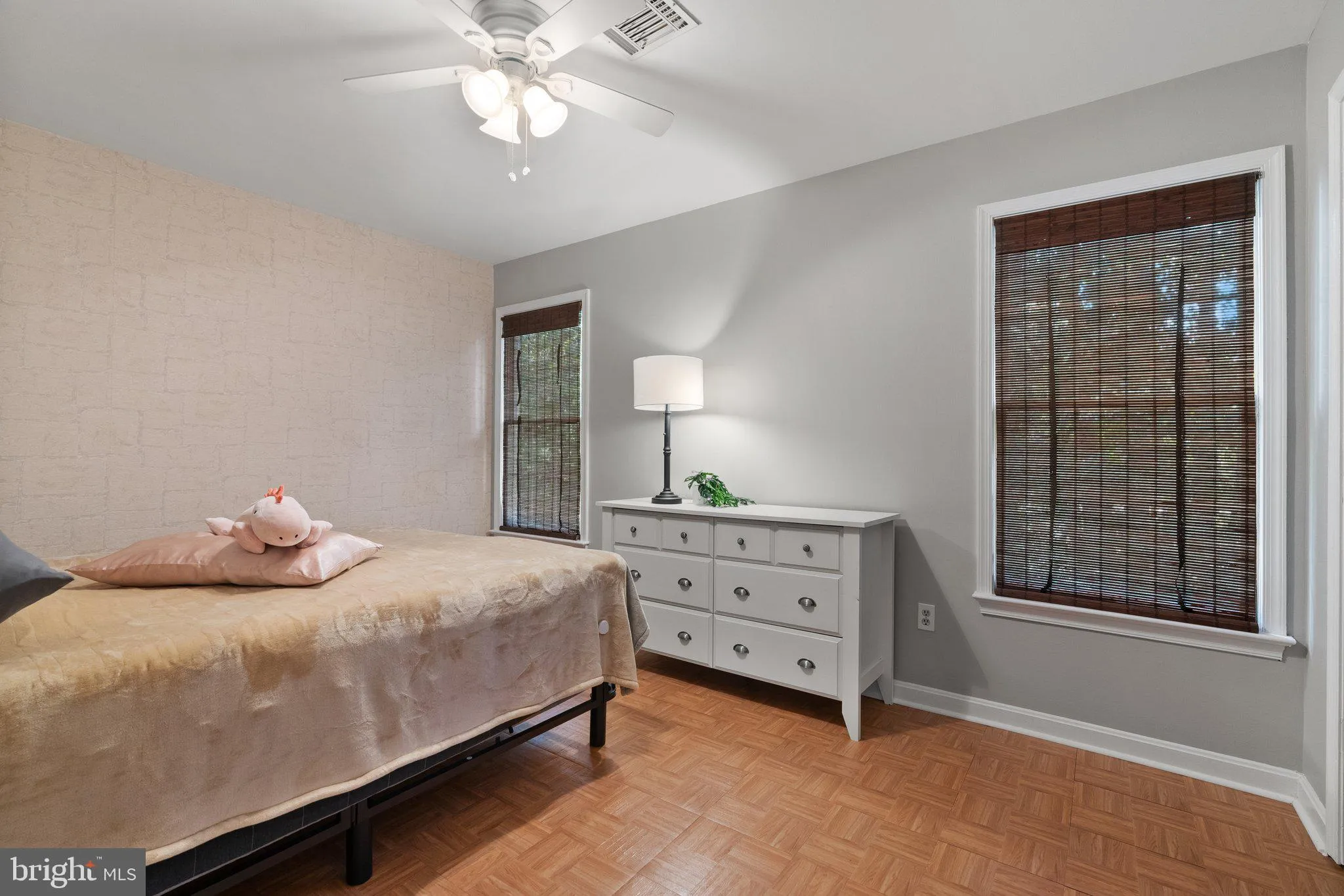 Ashburn, Virginia 20147, United States, 4 Bedrooms Bedrooms, ,4 BathroomsBathrooms,Residential,Active,147259