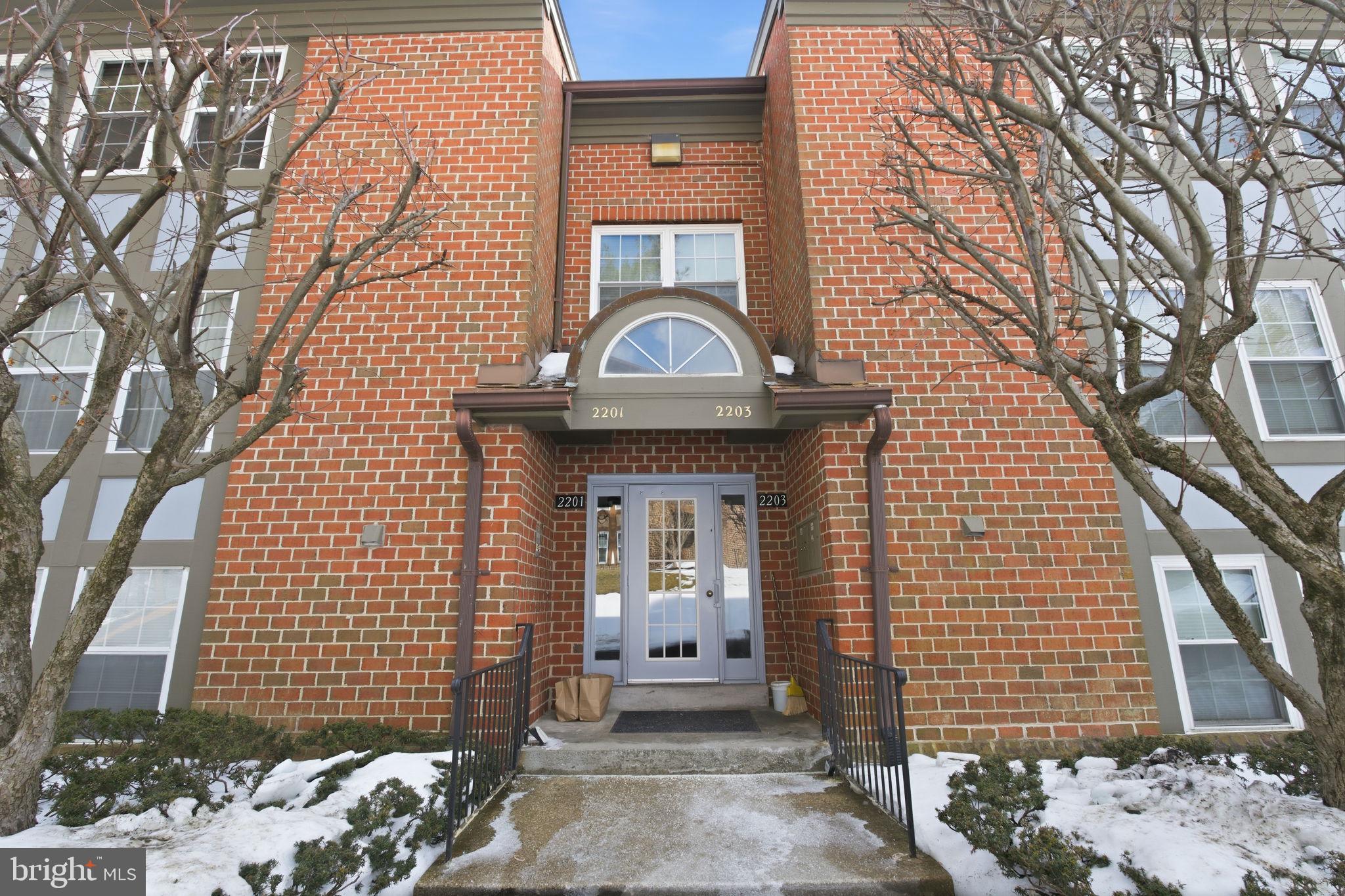 THE FALLS GARDEN - Residential