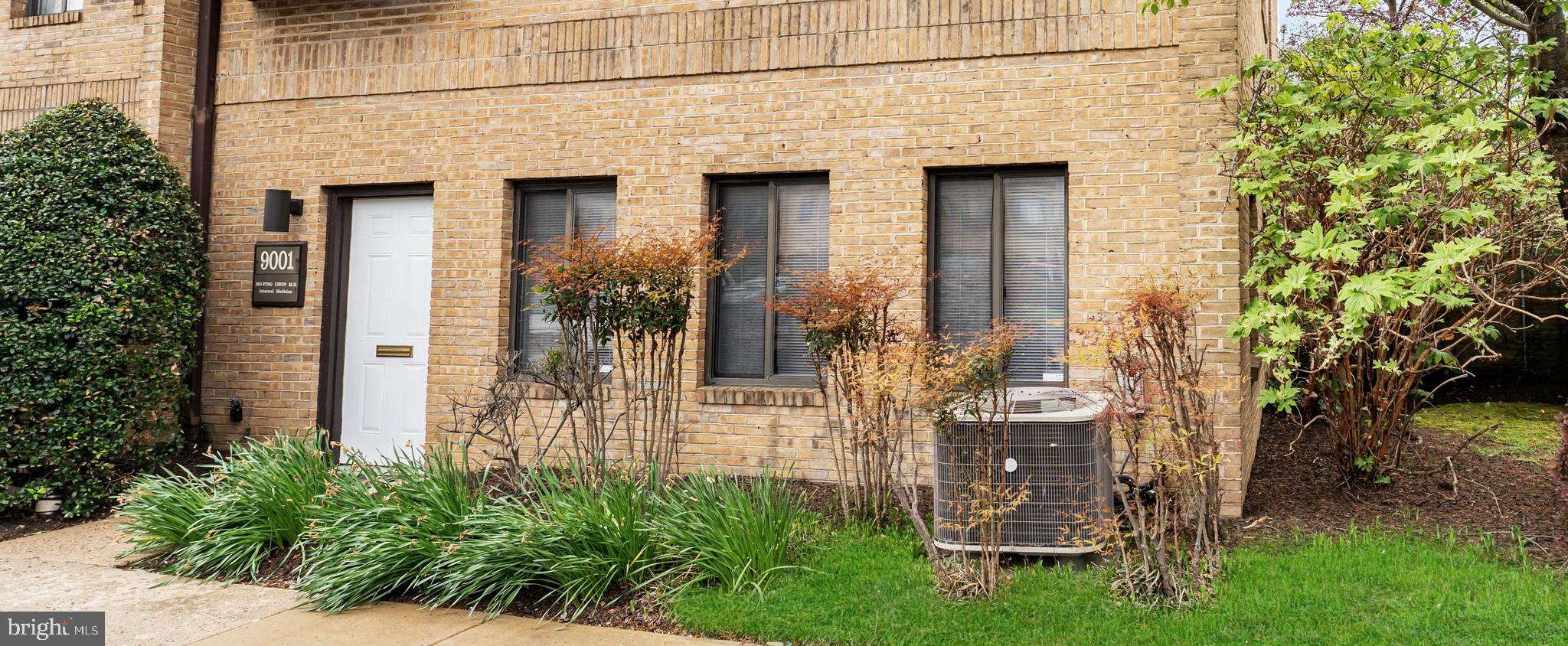 9001 SHADY GROVE COURT 27B