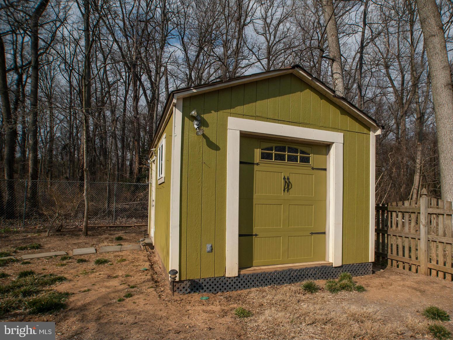 WELLINGTON HEIGHTS - Residential