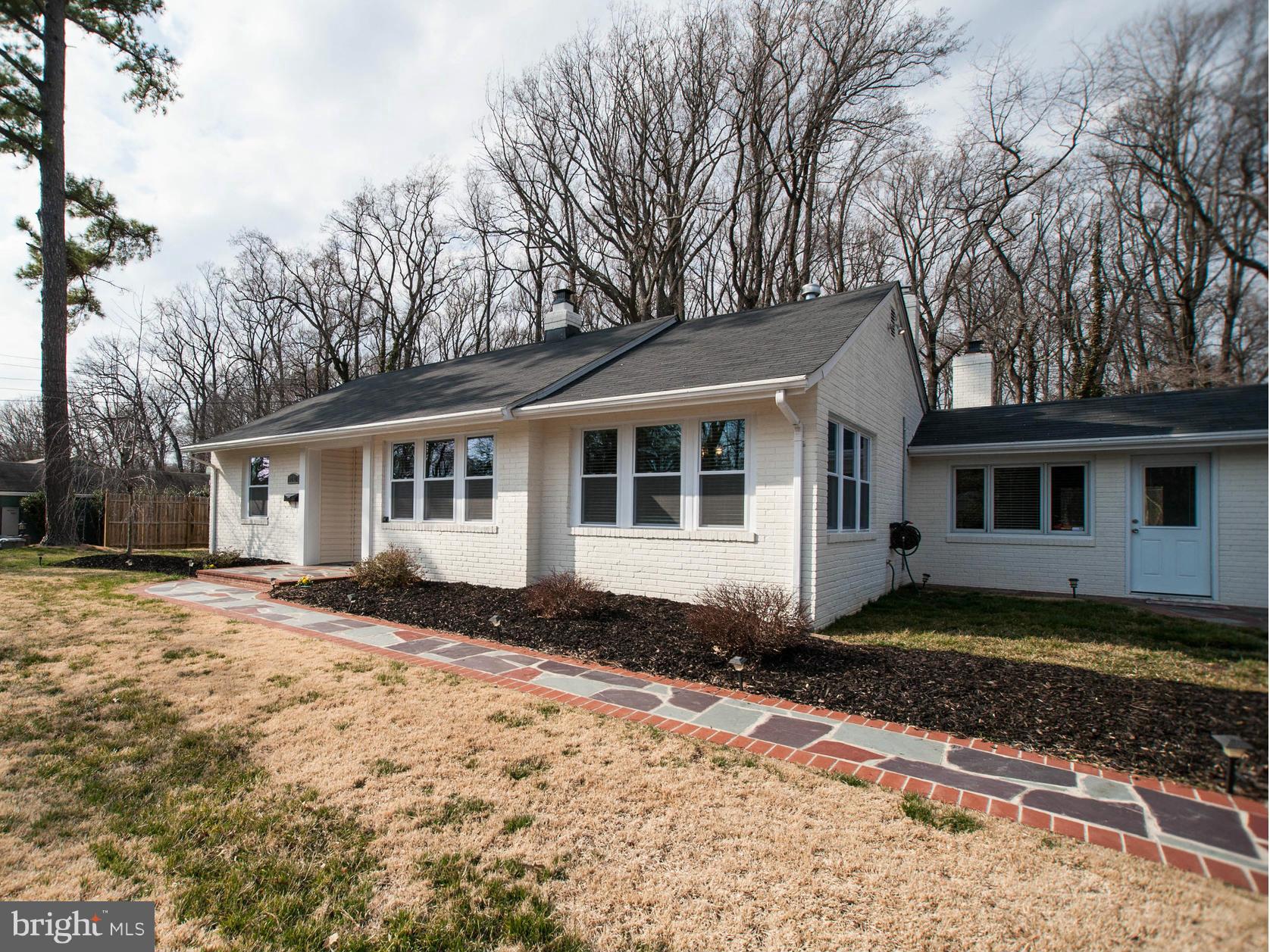 WELLINGTON HEIGHTS - Residential