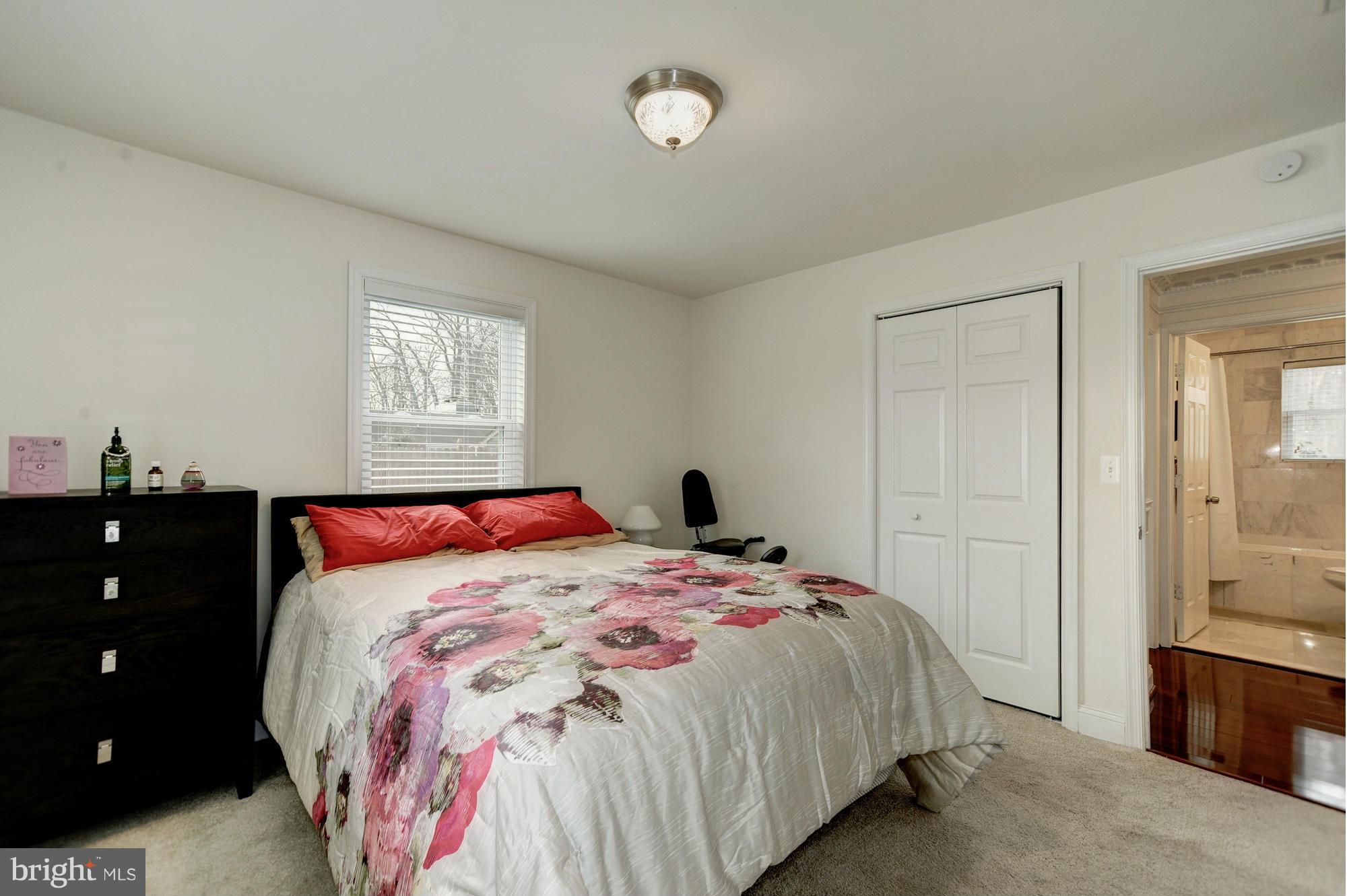 WELLINGTON HEIGHTS - Residential