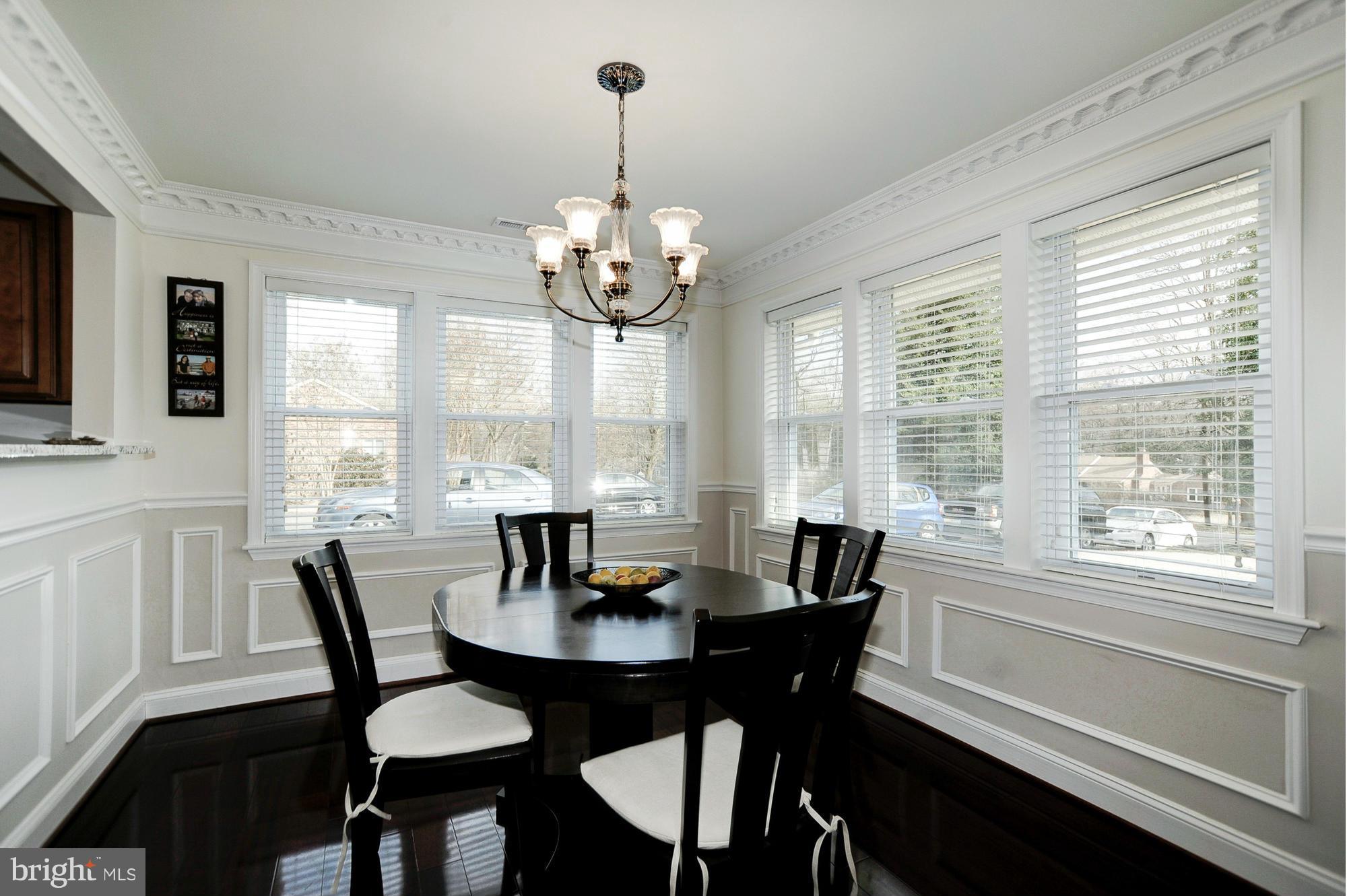 WELLINGTON HEIGHTS - Residential