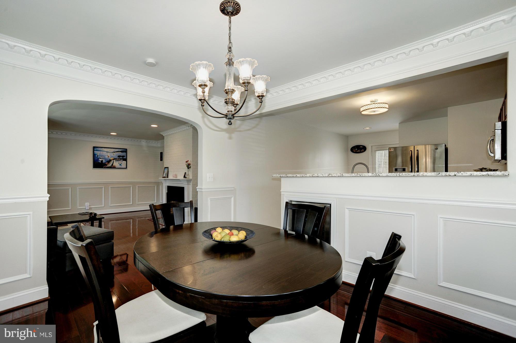 WELLINGTON HEIGHTS - Residential