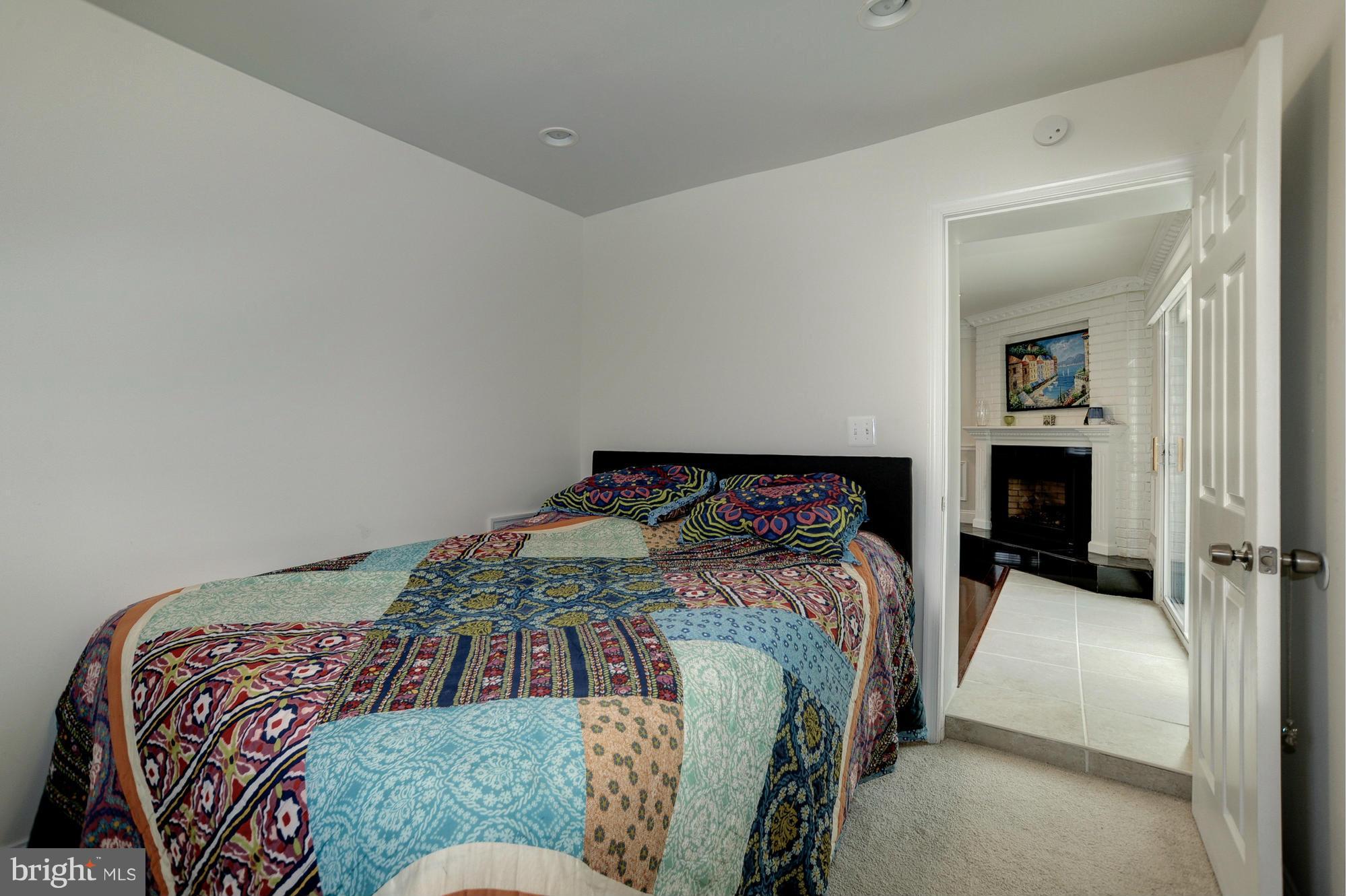 WELLINGTON HEIGHTS - Residential