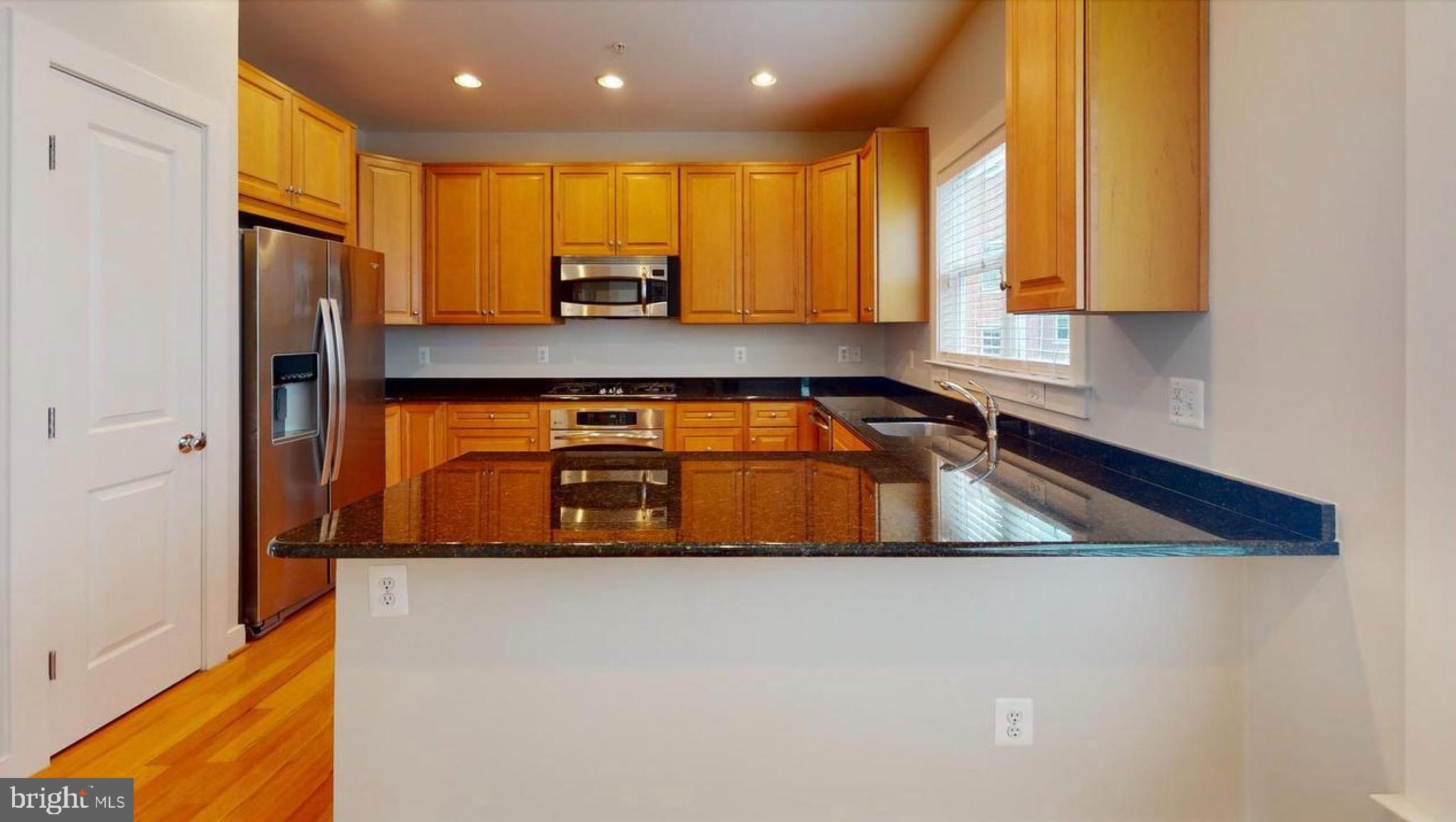 CENTERPOINTE - Residential Lease