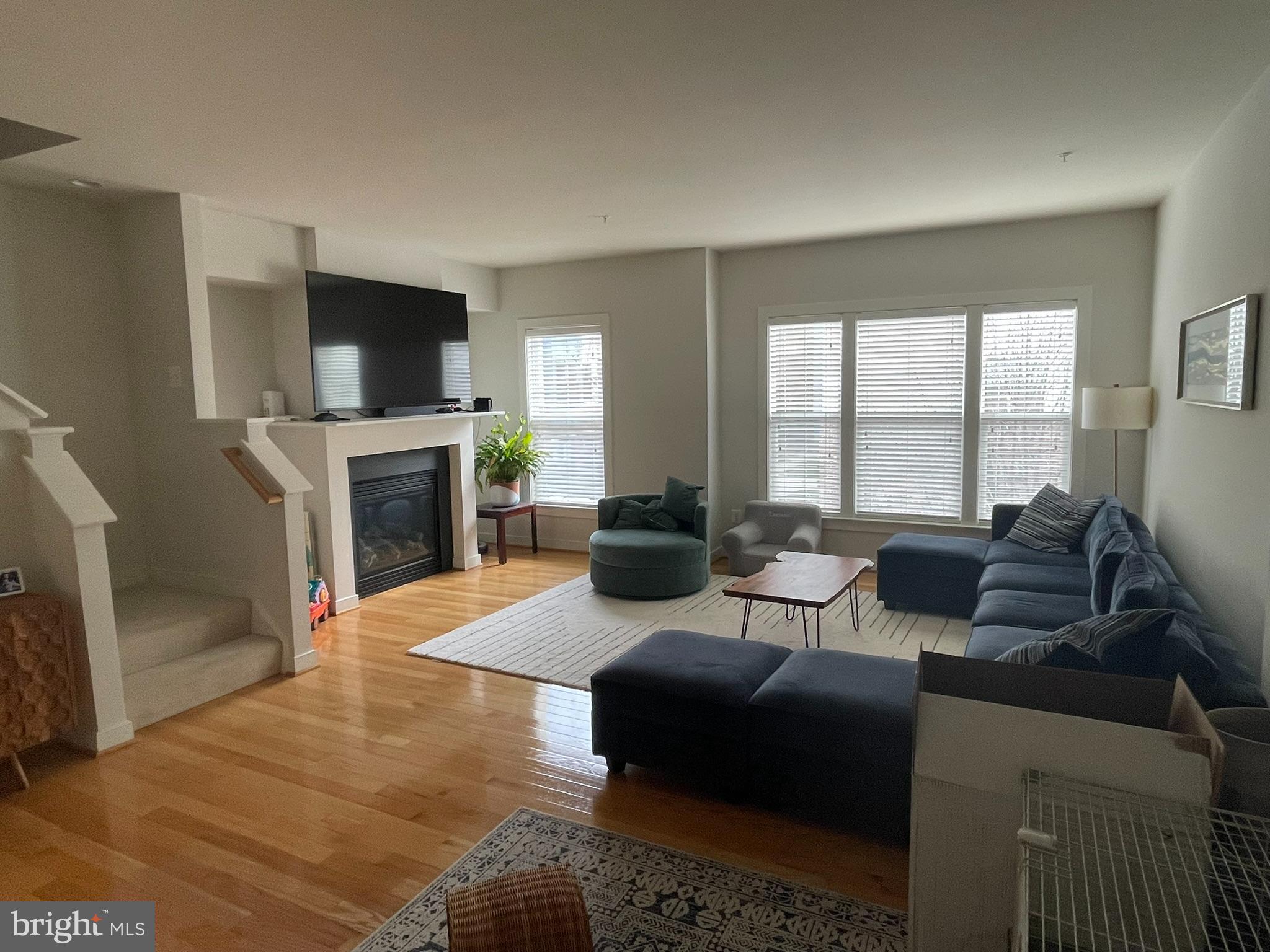 CENTERPOINTE - Residential Lease