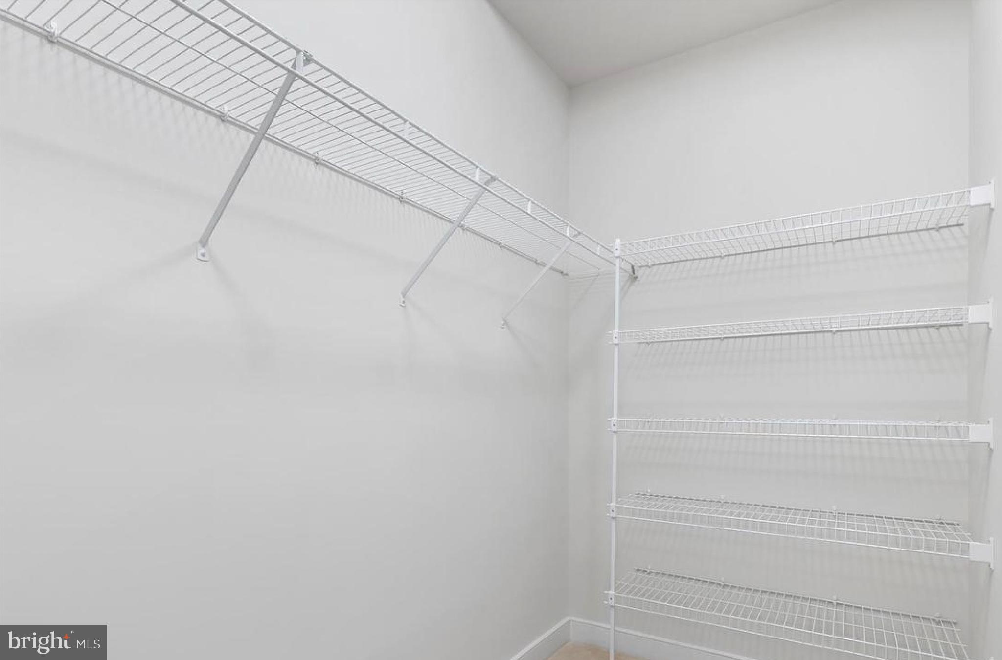 CENTERPOINTE - Residential Lease