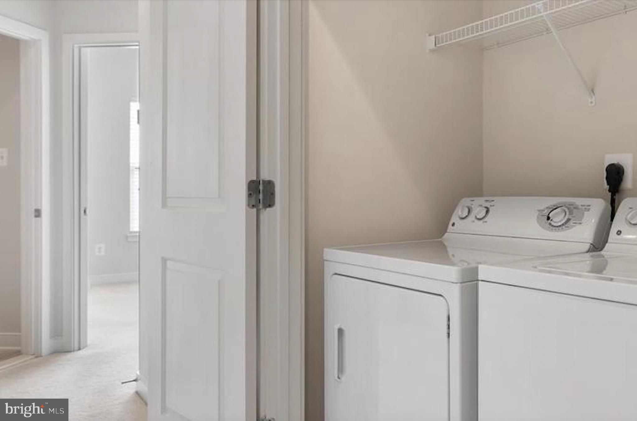 CENTERPOINTE - Residential Lease