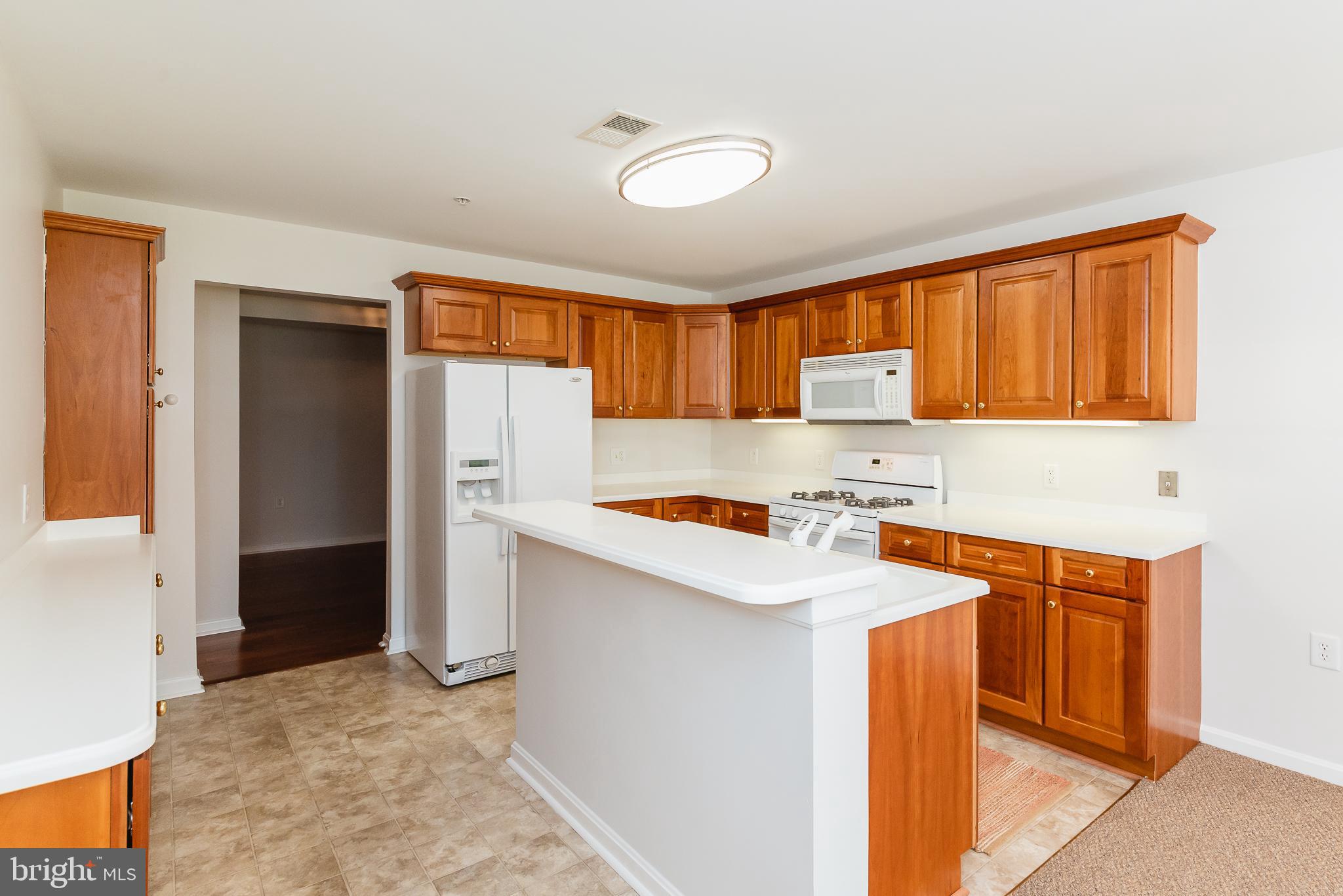 ROUNDWOOD RIDGE - Residential