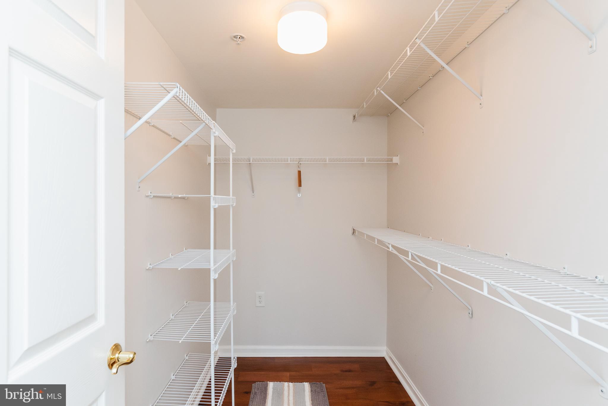 ROUNDWOOD RIDGE - Residential