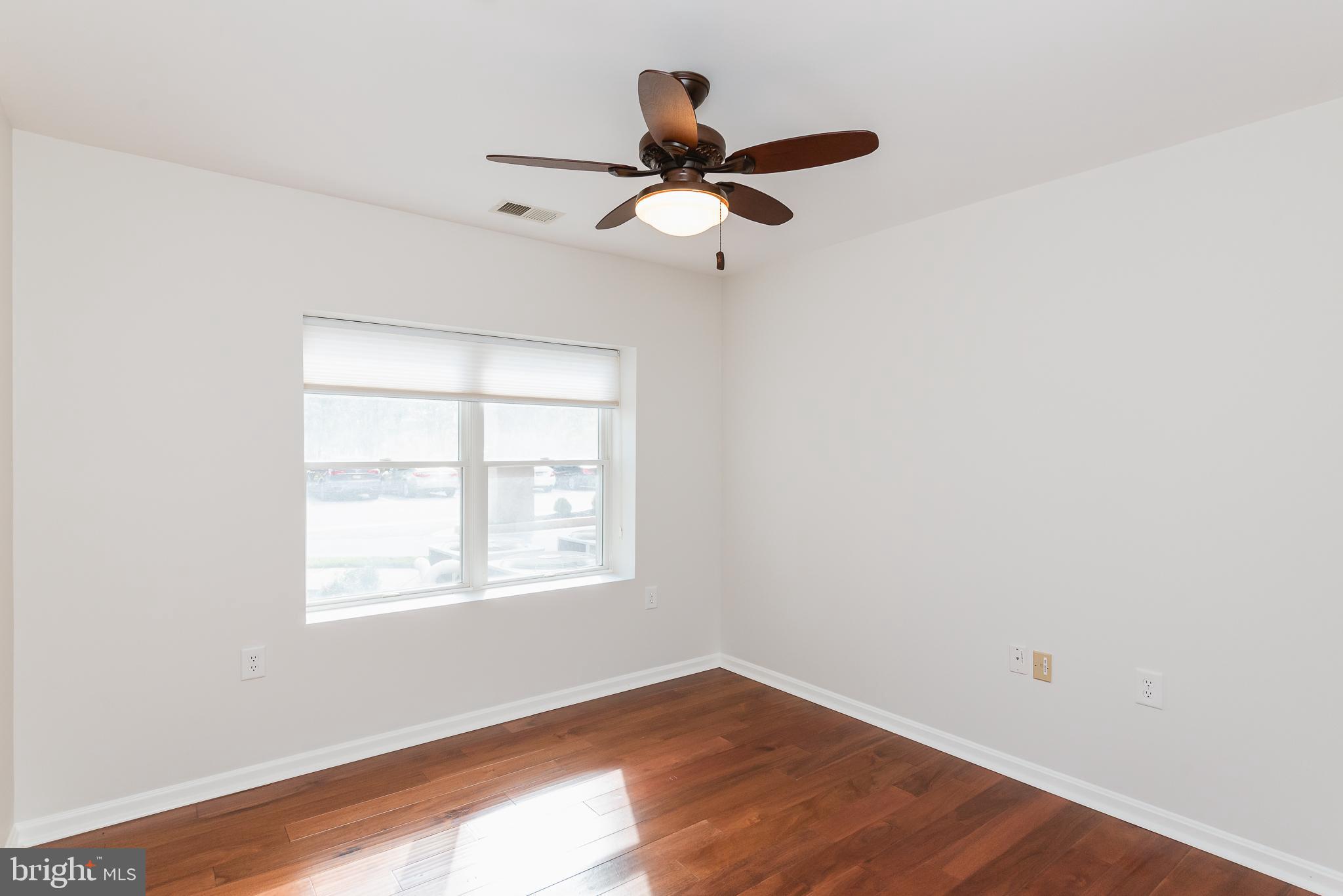 ROUNDWOOD RIDGE - Residential