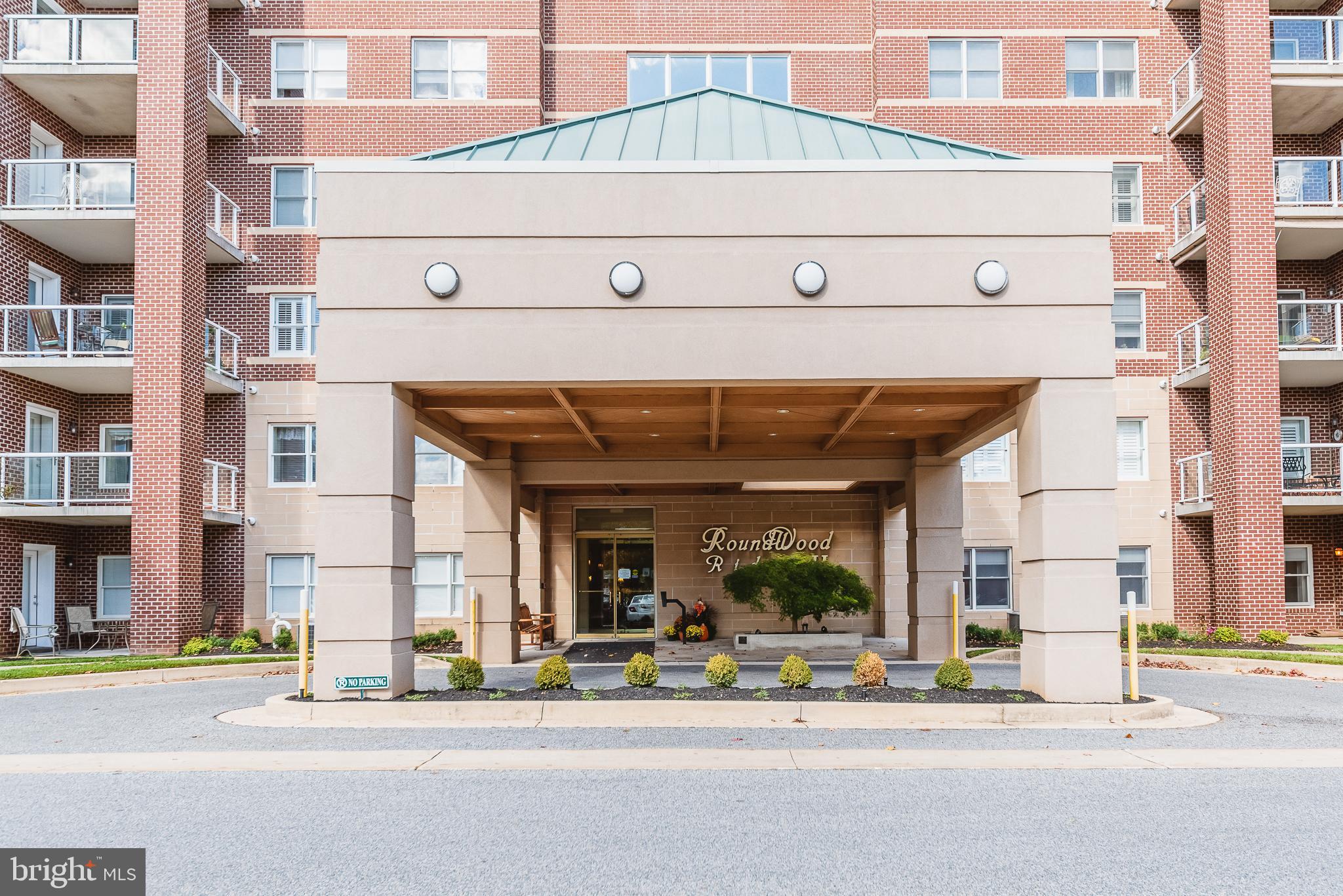 ROUNDWOOD RIDGE - Residential