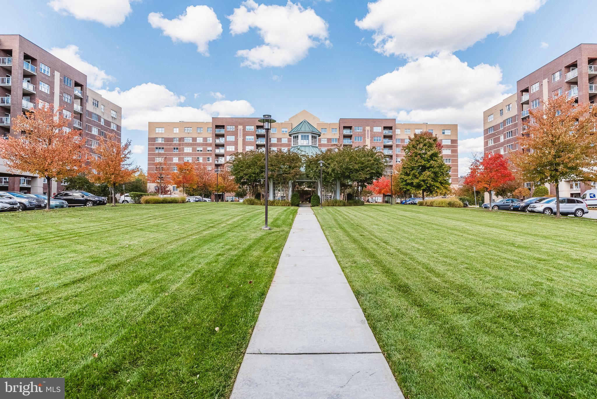 ROUNDWOOD RIDGE - Residential